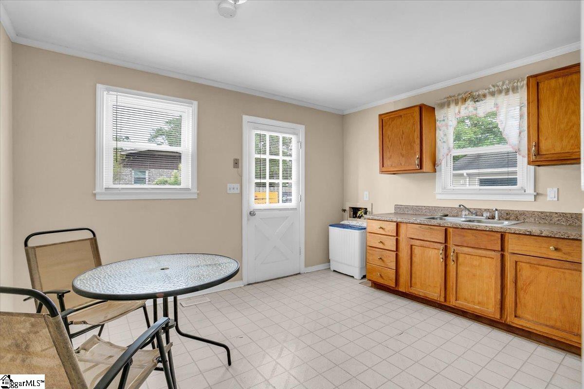 Greenville, South Carolina 29611, United States, ,Commercial,Active,123280