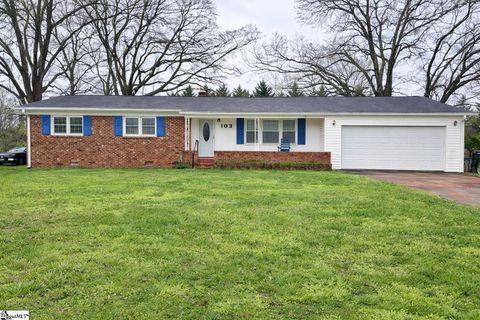 Photo of 103 Cope Circle, Greenville, SC 29617 (MLS # 1587126)