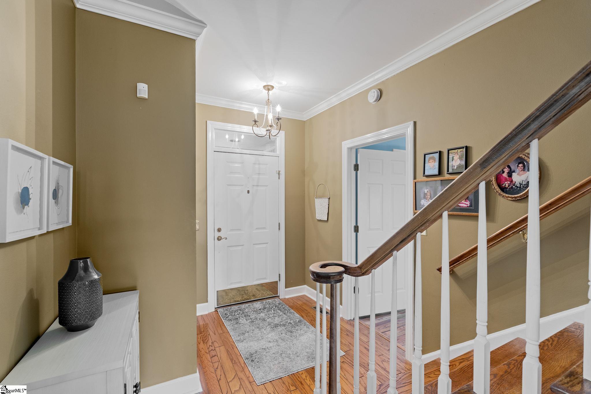 310 Greenview Circle