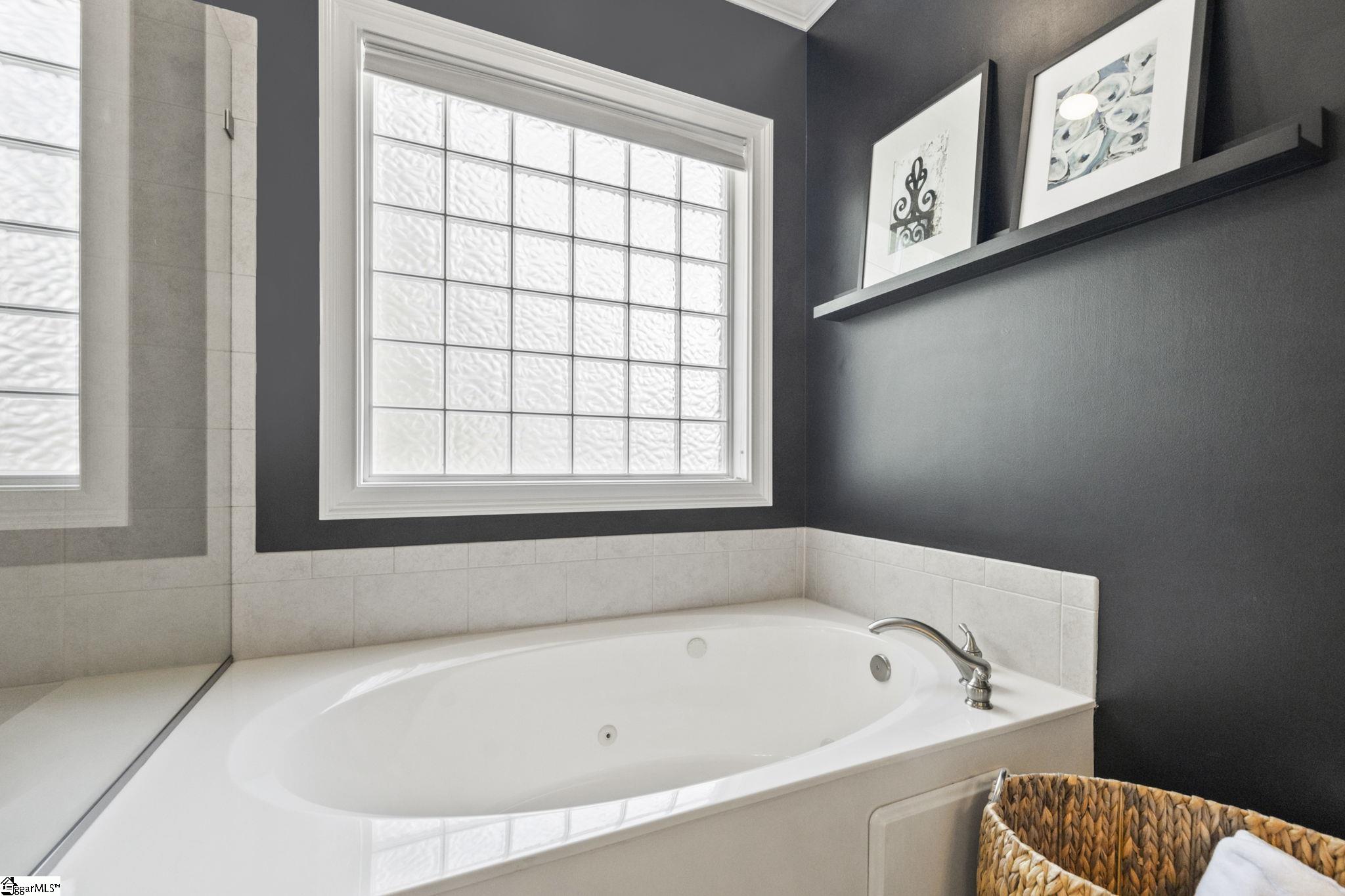 Greer, South Carolina 29650, United States, 4 Bedrooms Bedrooms, ,4 BathroomsBathrooms,Residential,Active,126887