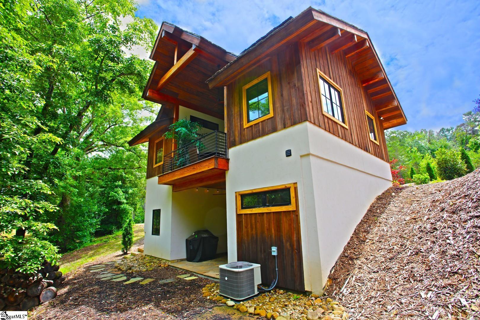 275 Jocassee Lake Road