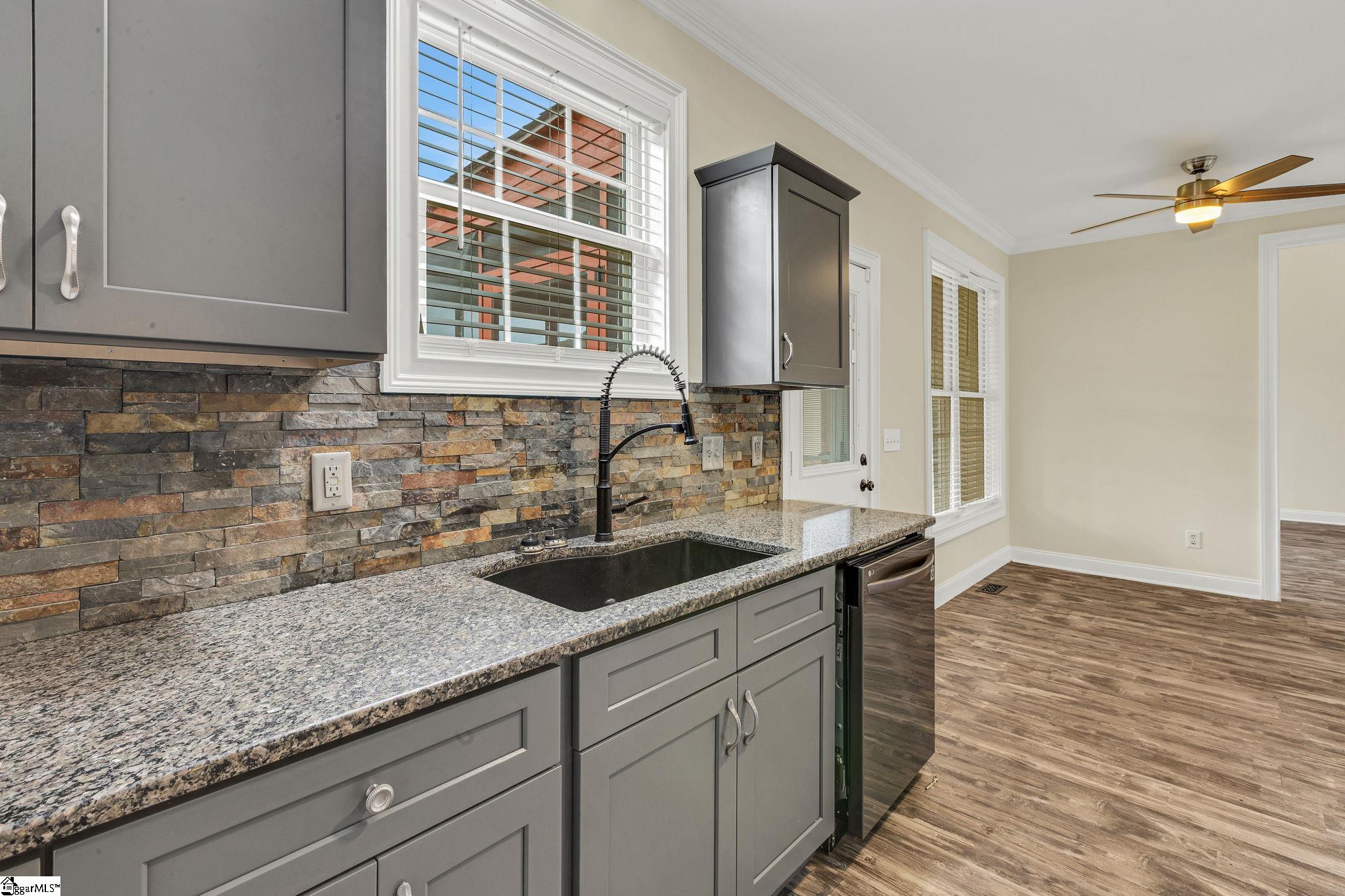 Fountain Inn, South Carolina 29644, United States, 4 Bedrooms Bedrooms, ,3 BathroomsBathrooms,Residential,Active,187851