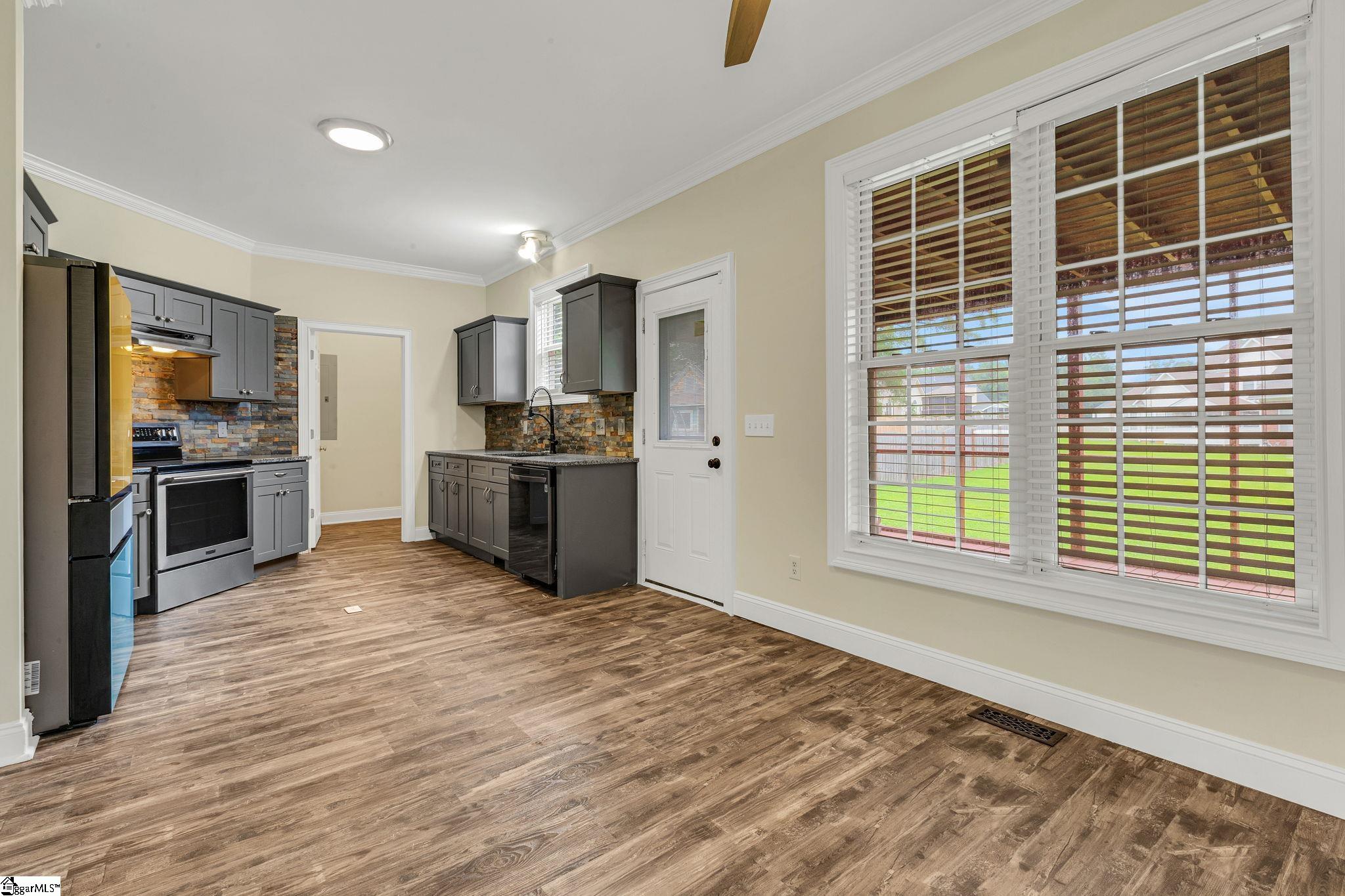 Fountain Inn, South Carolina 29644, United States, 4 Bedrooms Bedrooms, ,3 BathroomsBathrooms,Residential,Active,187851