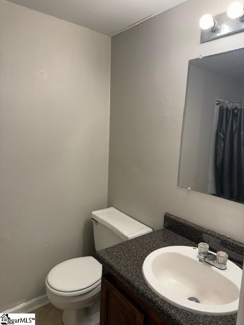 Photo of 16 Lake Drive apt E #apt E, Inman, SC 29303 (MLS # 1580673)
