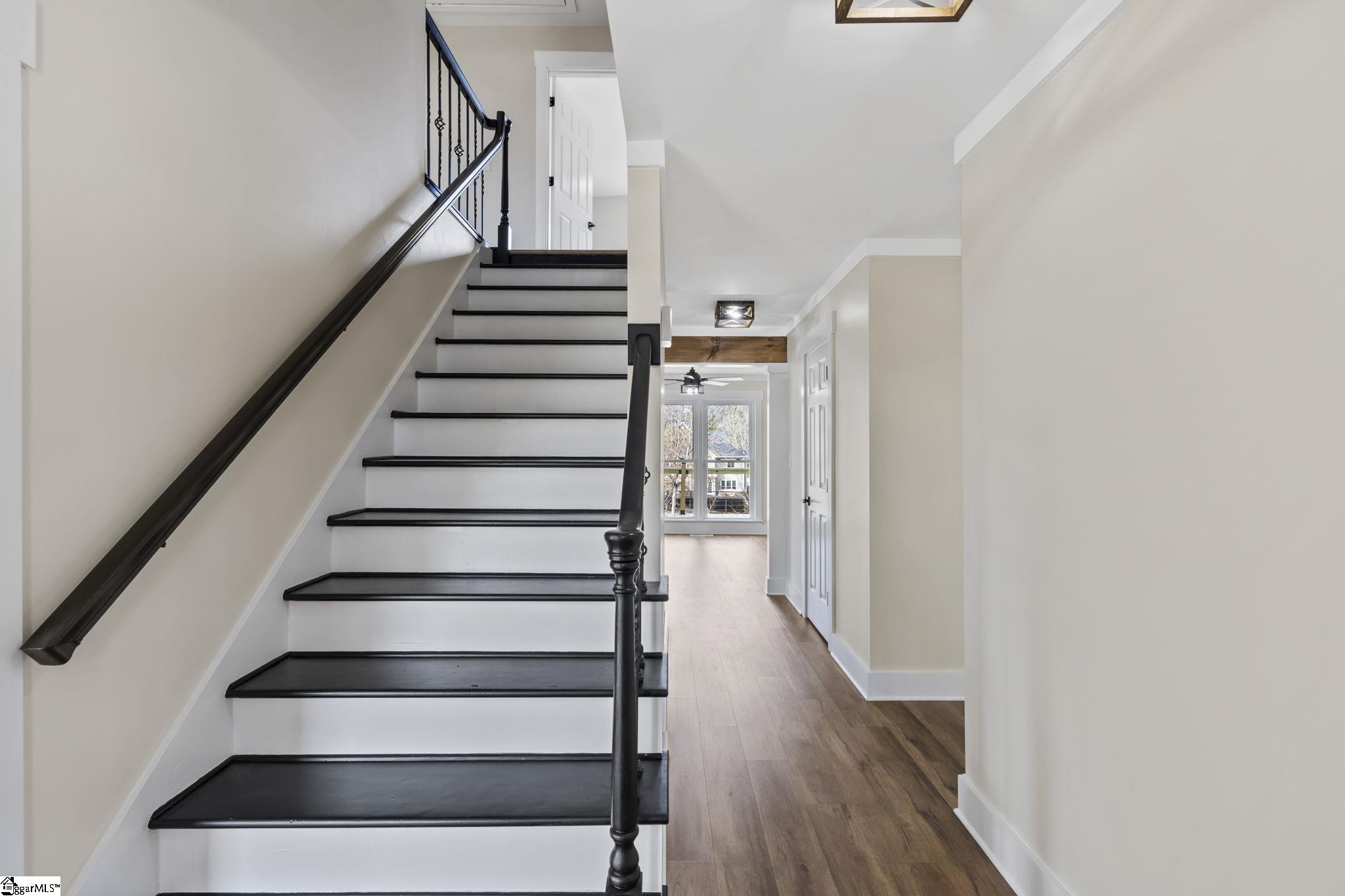 Greer, South Carolina 29650, United States, 4 Bedrooms Bedrooms, ,4 BathroomsBathrooms,Residential,Contingent,76721