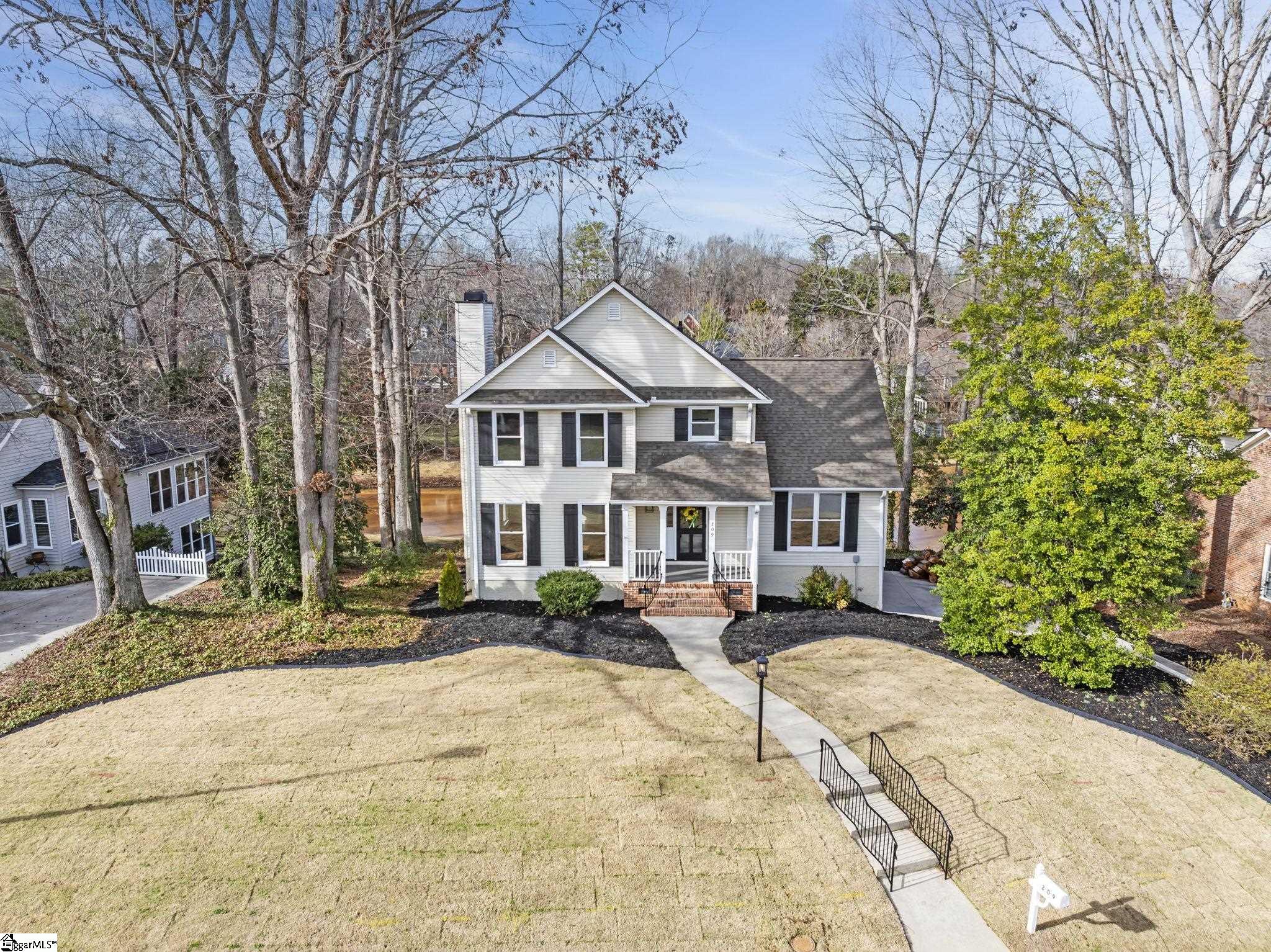 Greer, South Carolina 29650, United States, 4 Bedrooms Bedrooms, ,4 BathroomsBathrooms,Residential,Contingent,76721