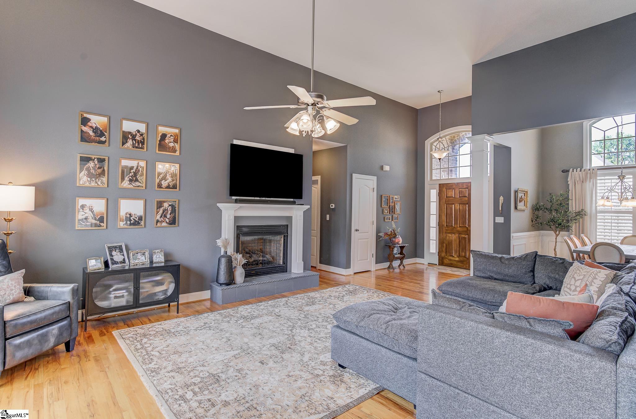 112 Bay Tree Court
