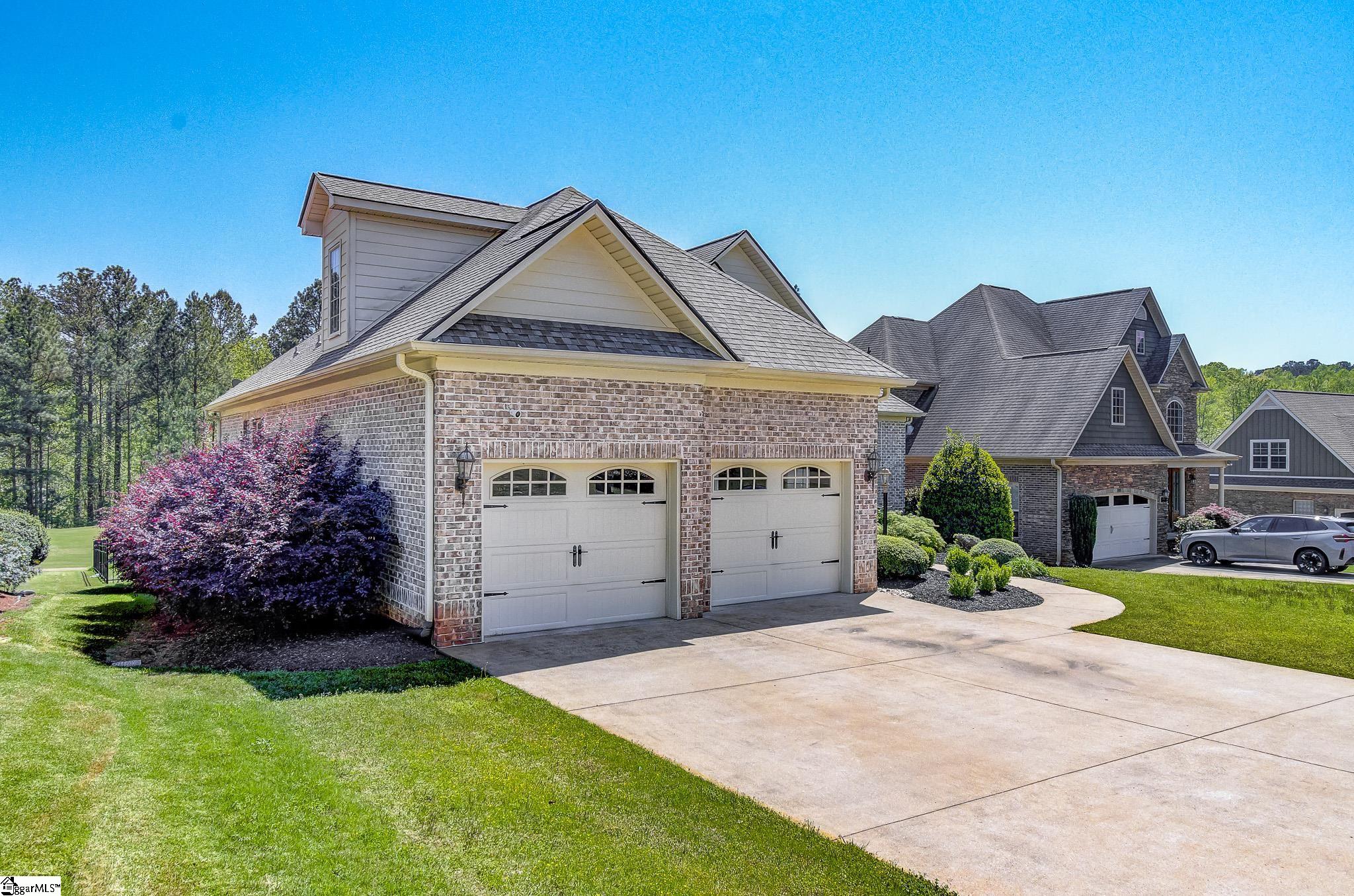 112 Bay Tree Court