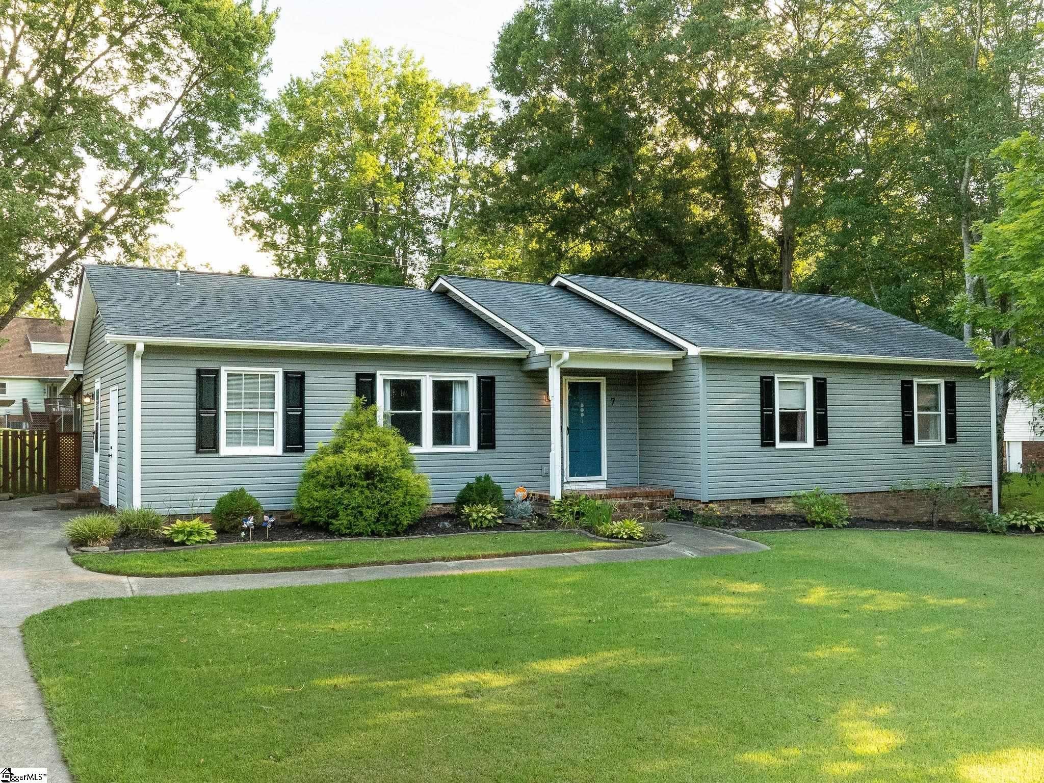 7 Crowndale Court, Taylors, SC, 29687