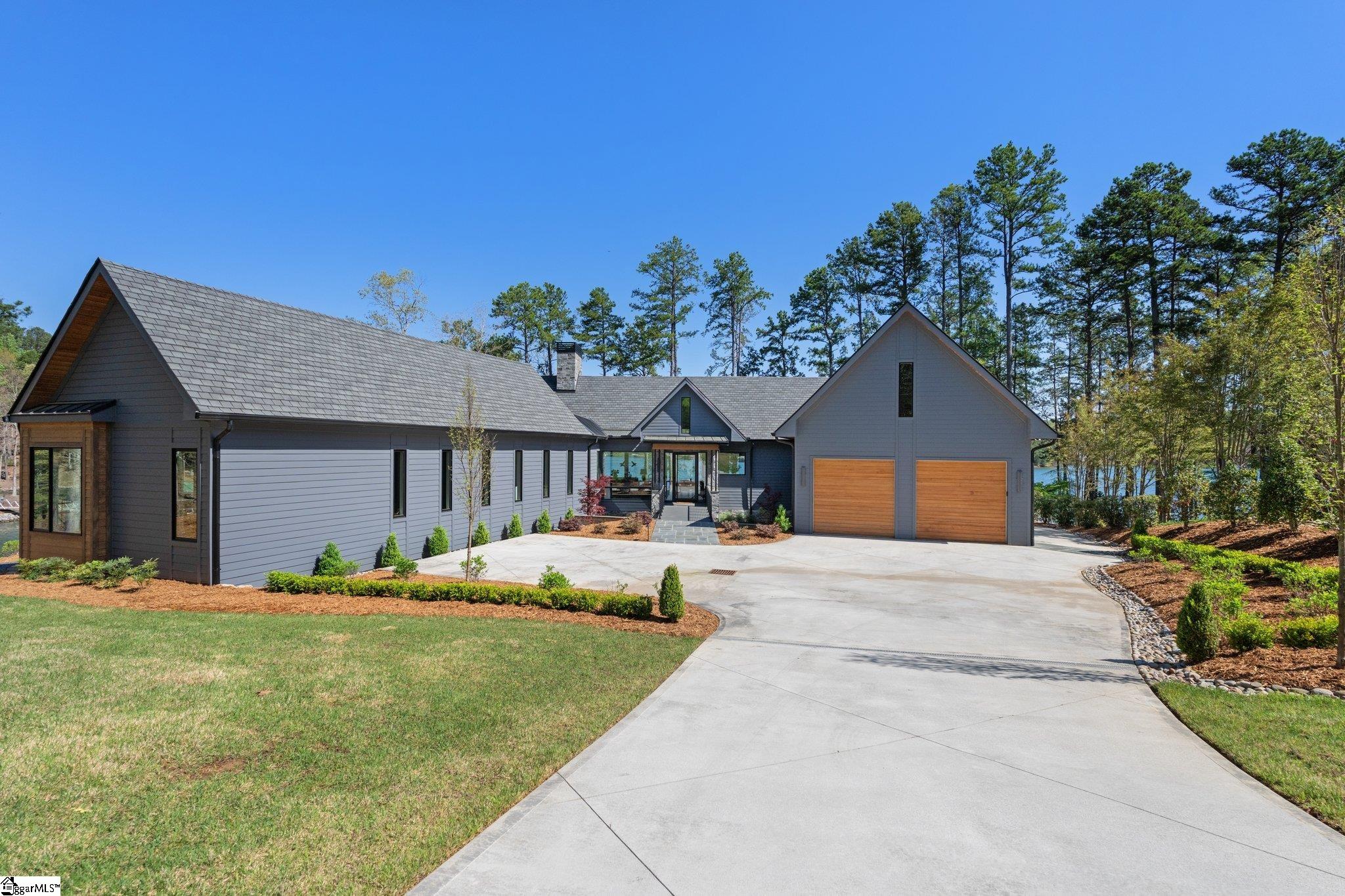 607 Longview Court