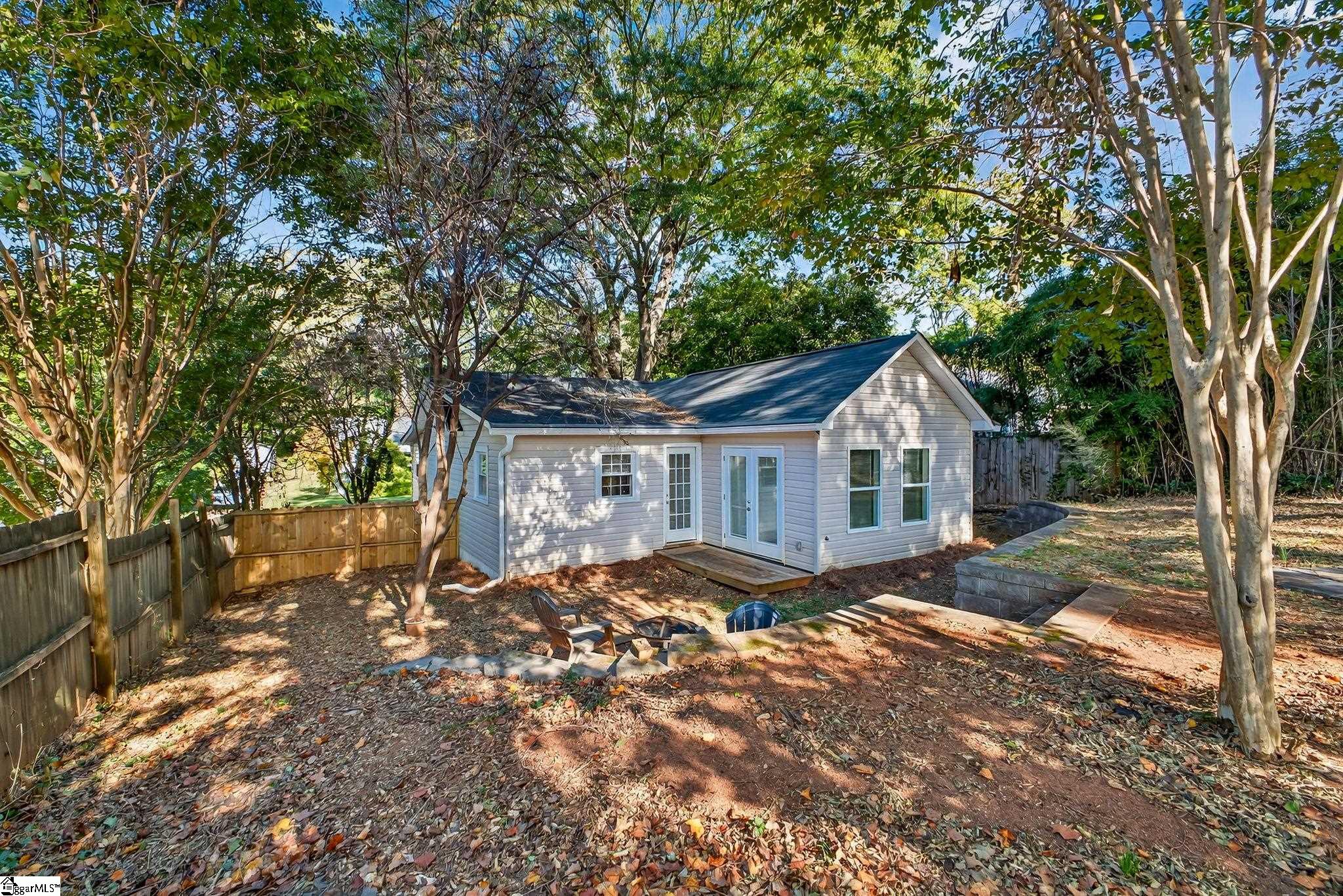 Greenville, South Carolina 29607, United States, 2 Bedrooms Bedrooms, ,2 BathroomsBathrooms,Residential,Active,228229