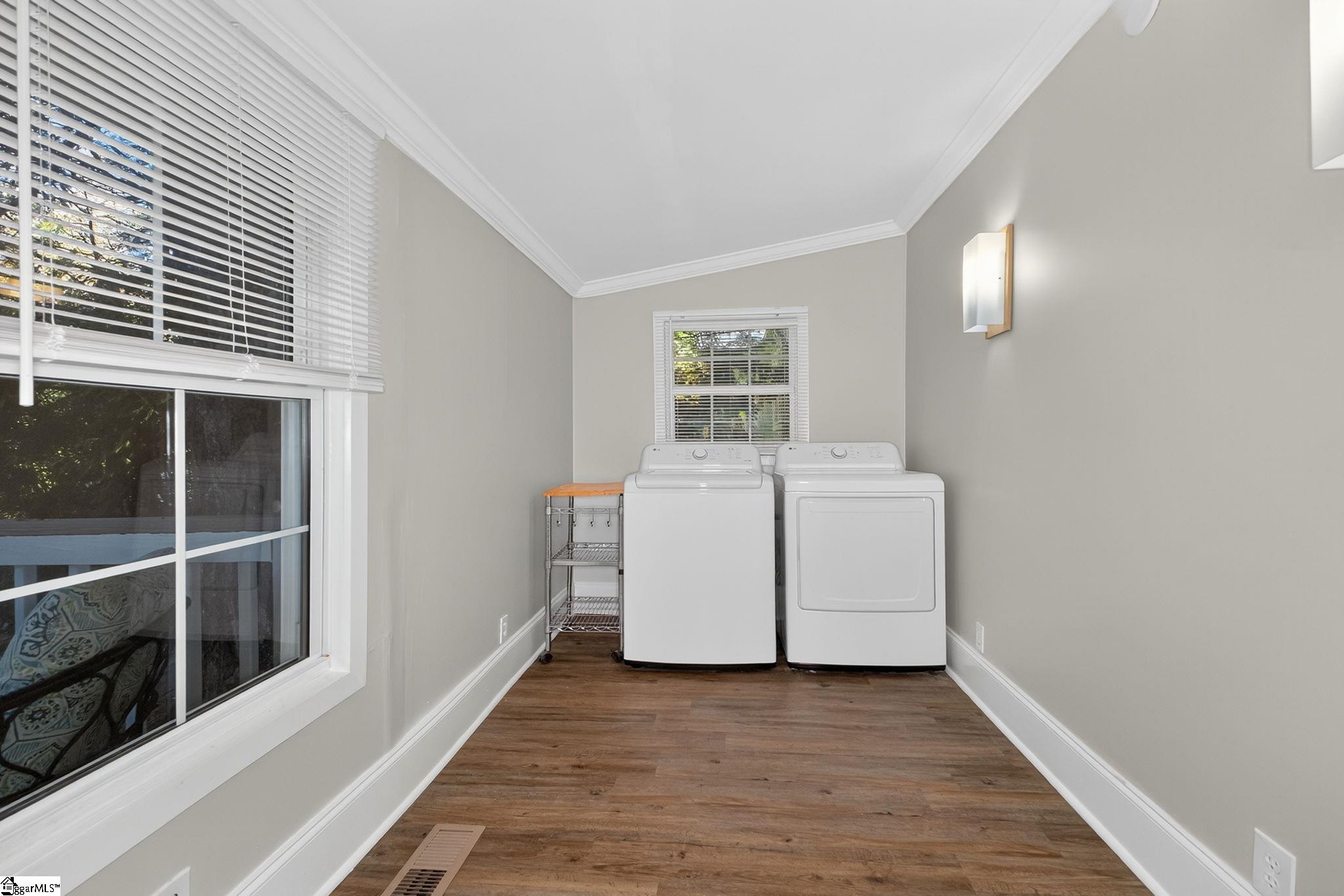 Greenville, South Carolina 29607, United States, 2 Bedrooms Bedrooms, ,2 BathroomsBathrooms,Residential,Active,228229