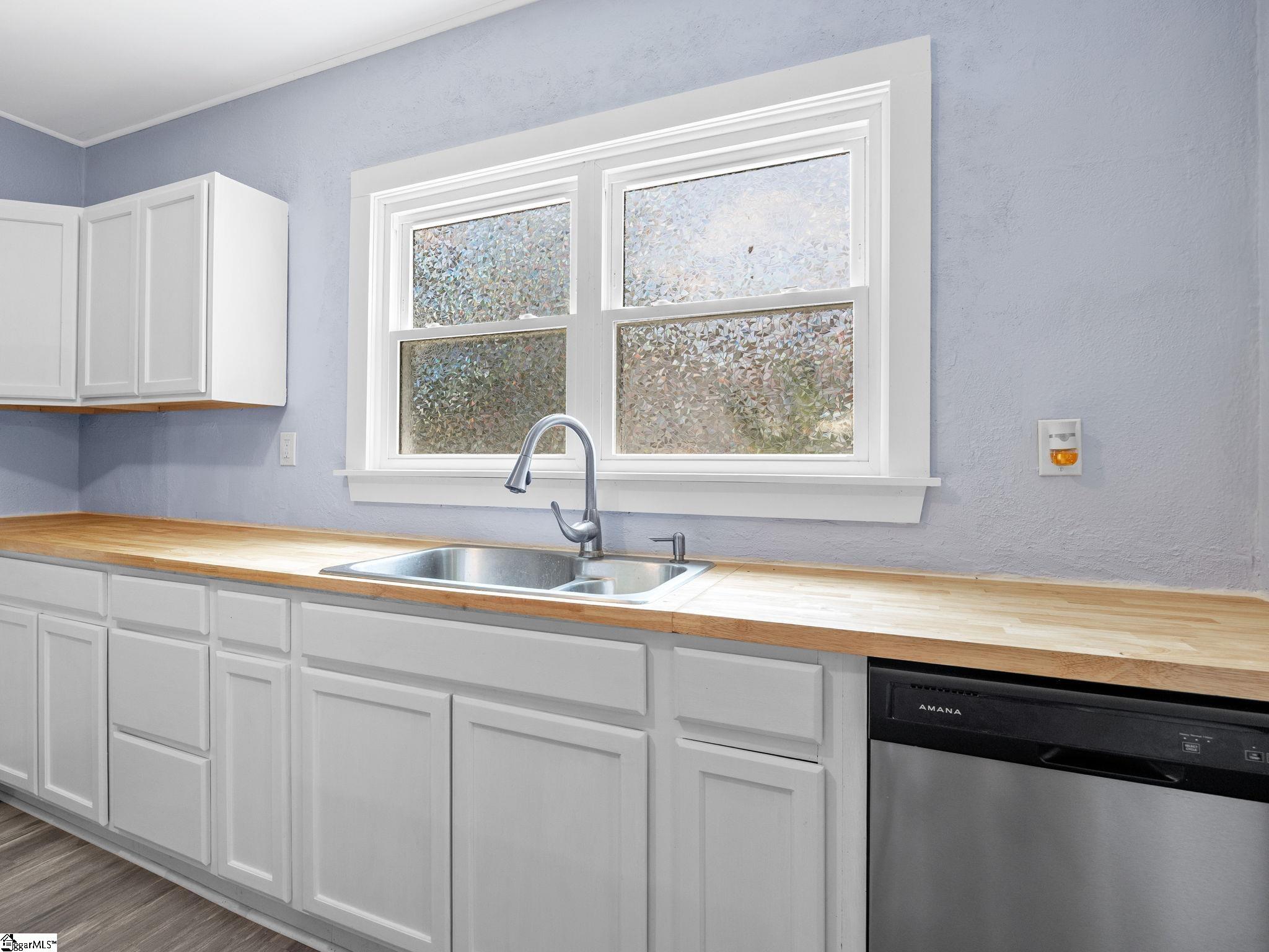 Spartanburg, South Carolina 29306, United States, 2 Bedrooms Bedrooms, ,1 BathroomBathrooms,Residential,Active,146216