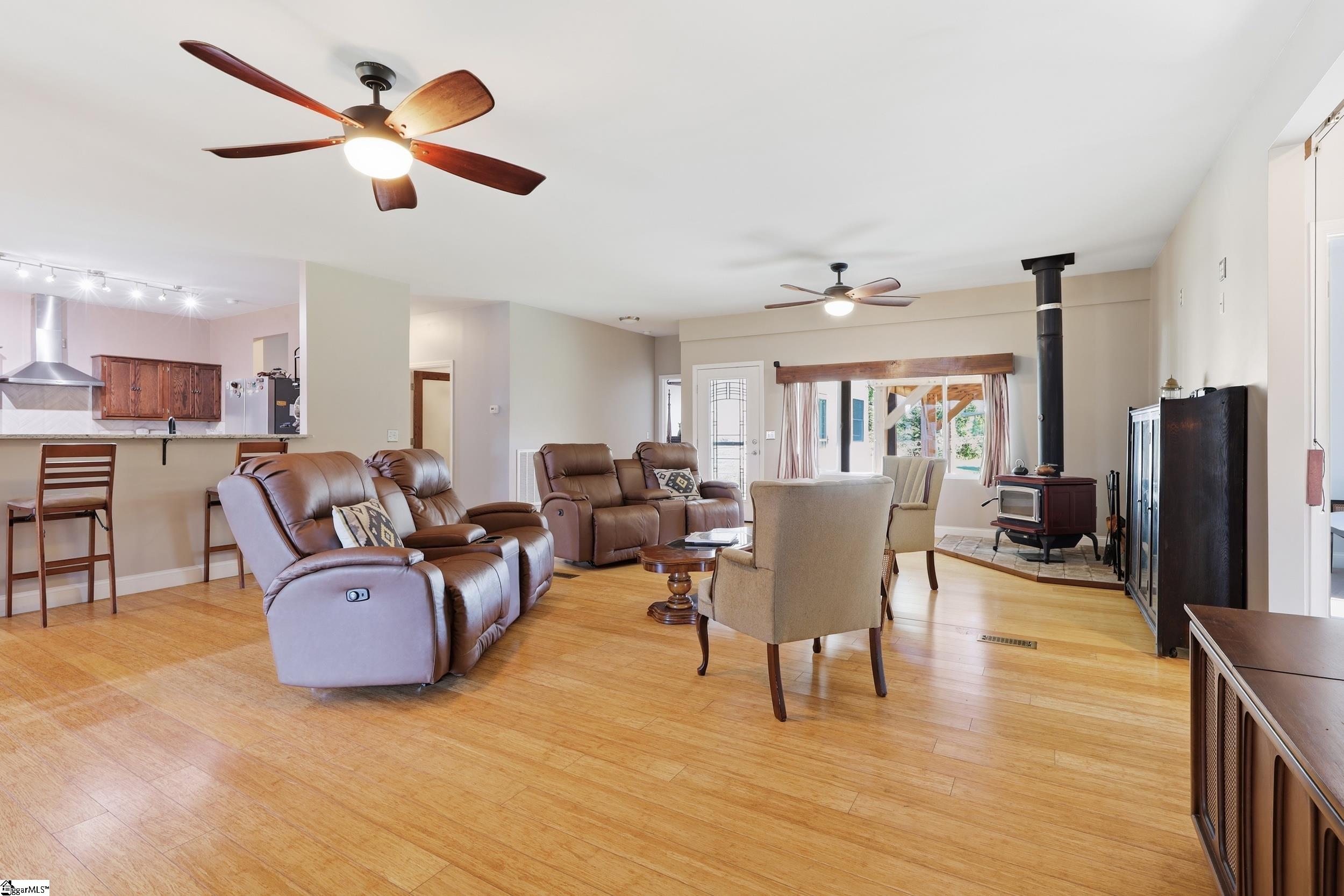 7282 New Cut Road