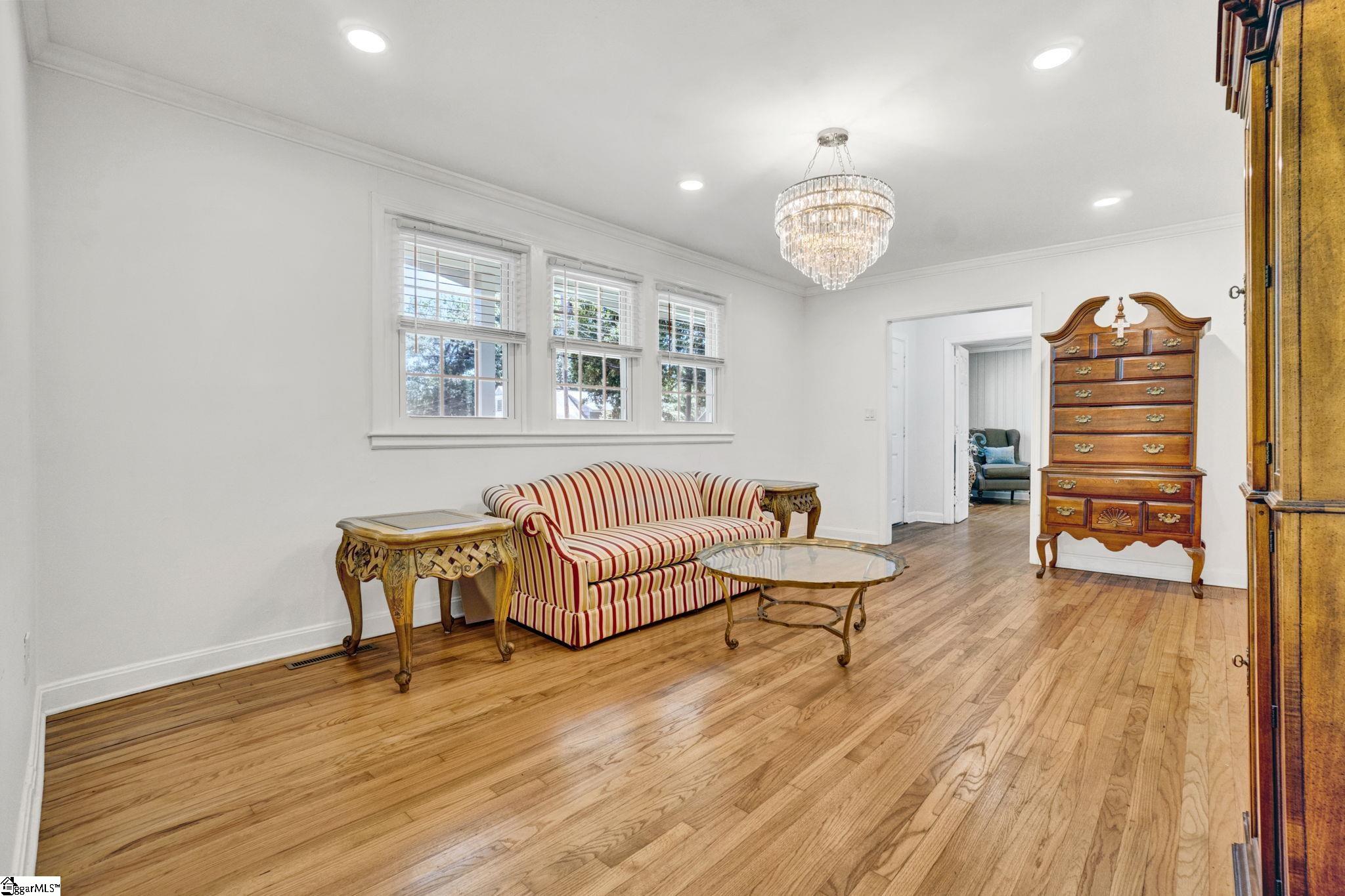 122 Marlboro Drive