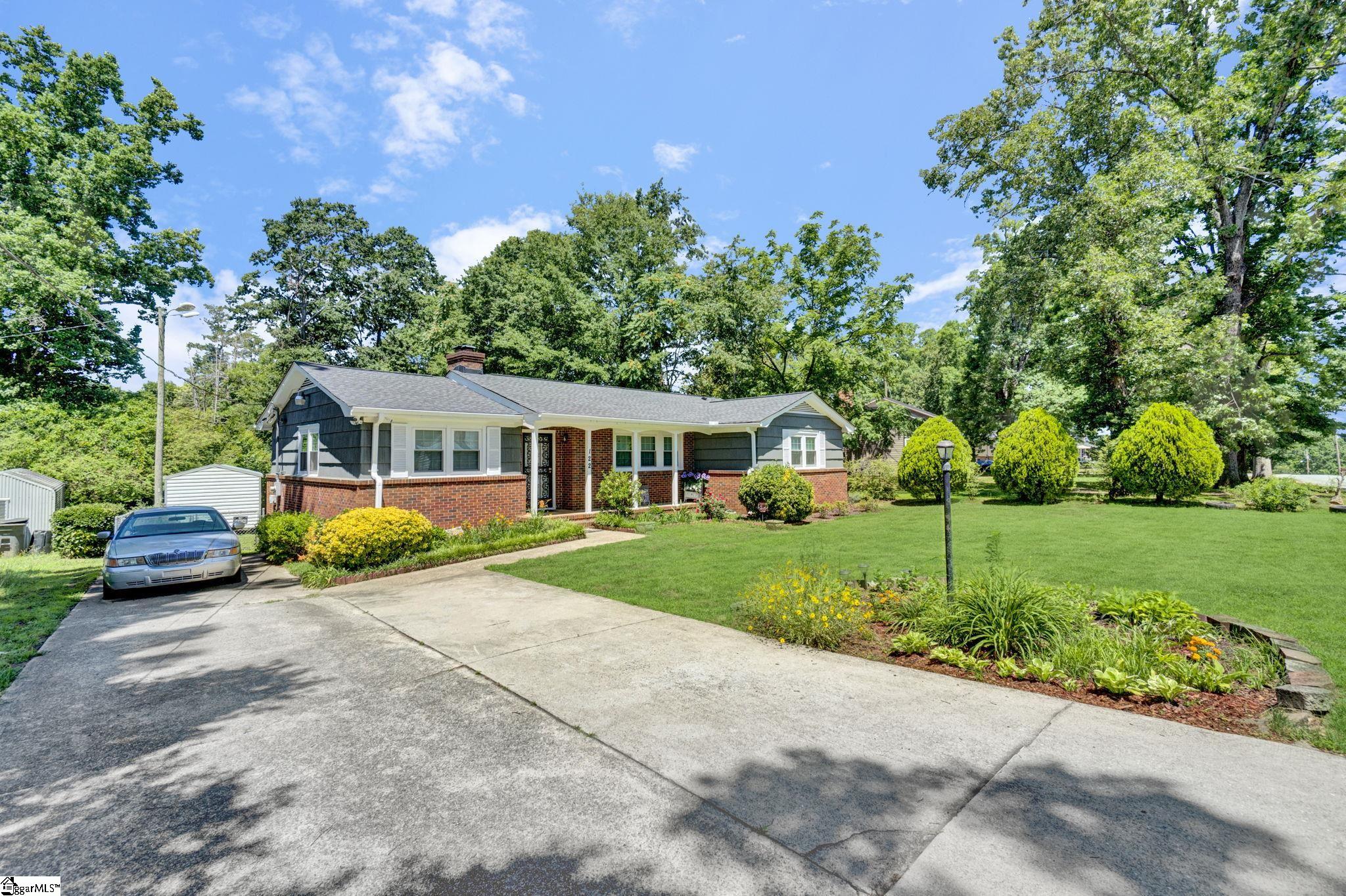 122 Marlboro Drive
