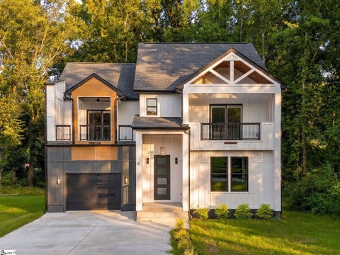 Photo of 4 Mckinley Drive, Greenville, SC 29611 (MLS # 1598561)