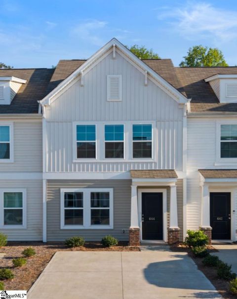 Photo of 644 Blossom Run, Spartanburg, SC 29307 (MLS # 1587633)