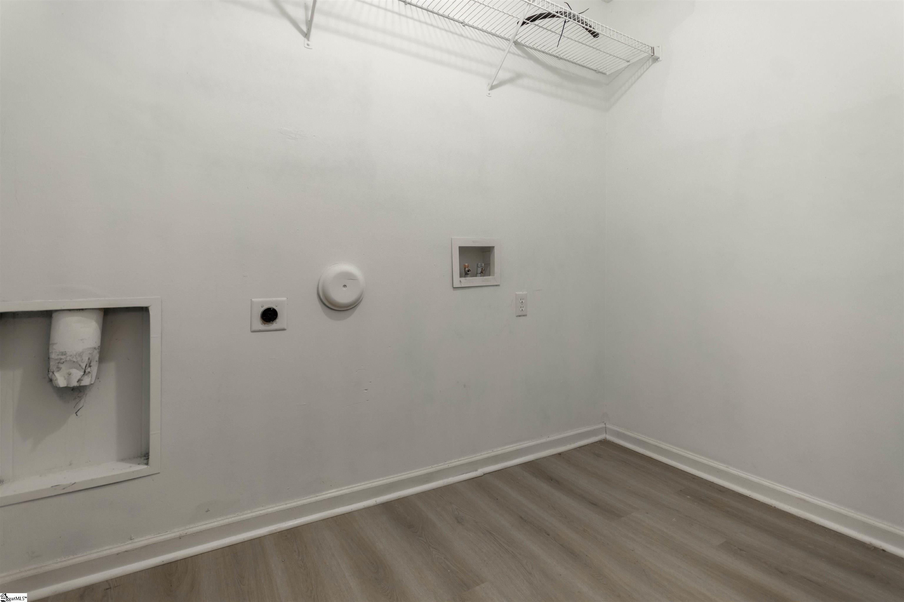 Spartanburg, South Carolina 29301, United States, 3 Bedrooms Bedrooms, ,2 BathroomsBathrooms,Residential,Active,105567