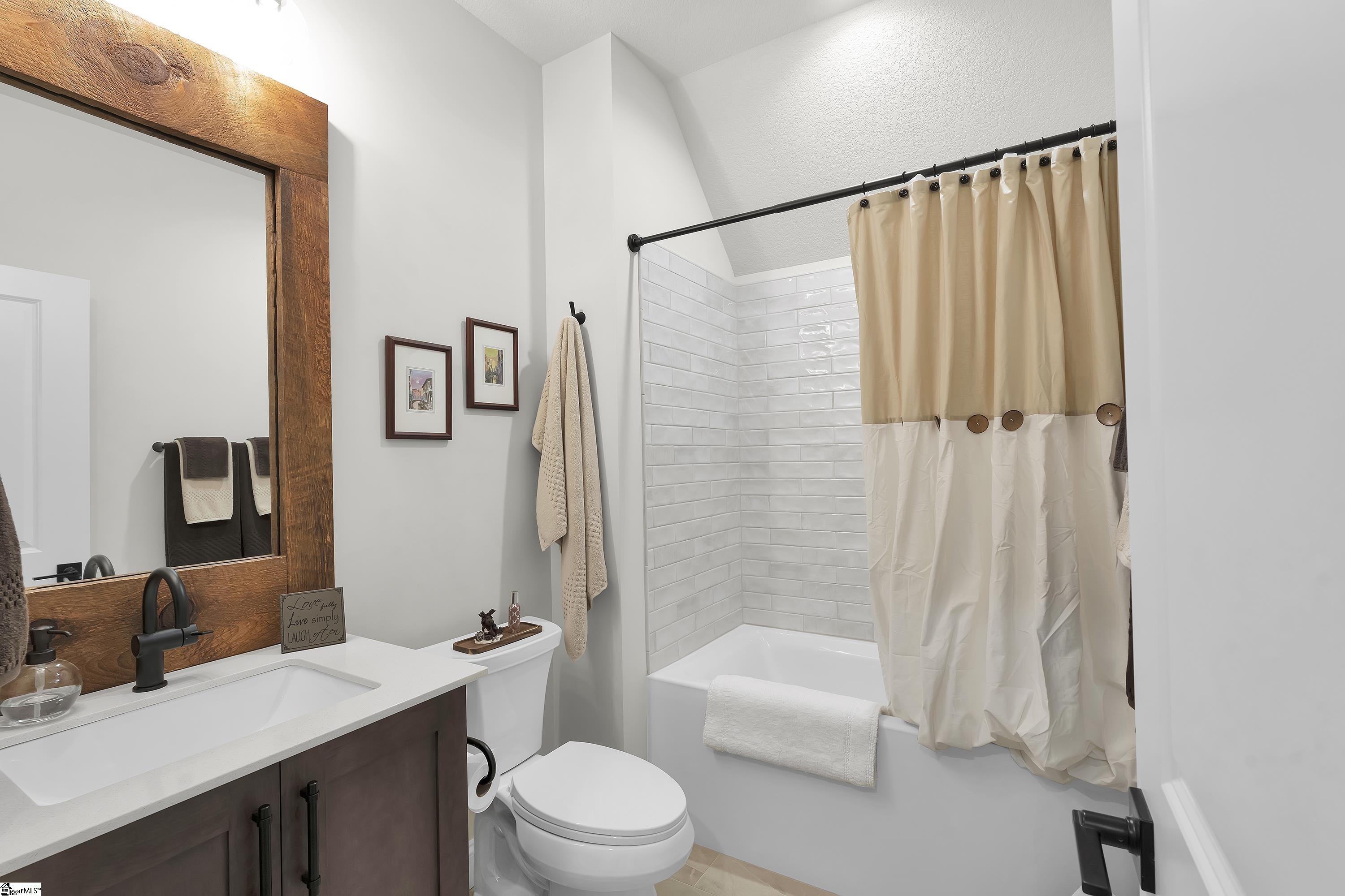 Simpsonville, South Carolina 29680, United States, 3 Bedrooms Bedrooms, ,3 BathroomsBathrooms,Residential,Active,120896