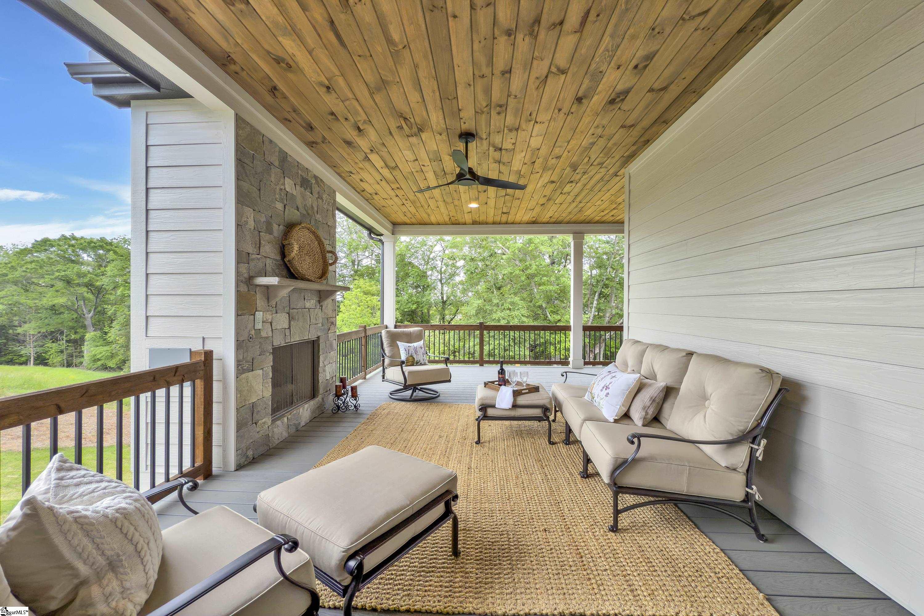 Simpsonville, South Carolina 29680, United States, 3 Bedrooms Bedrooms, ,3 BathroomsBathrooms,Residential,Active,120896