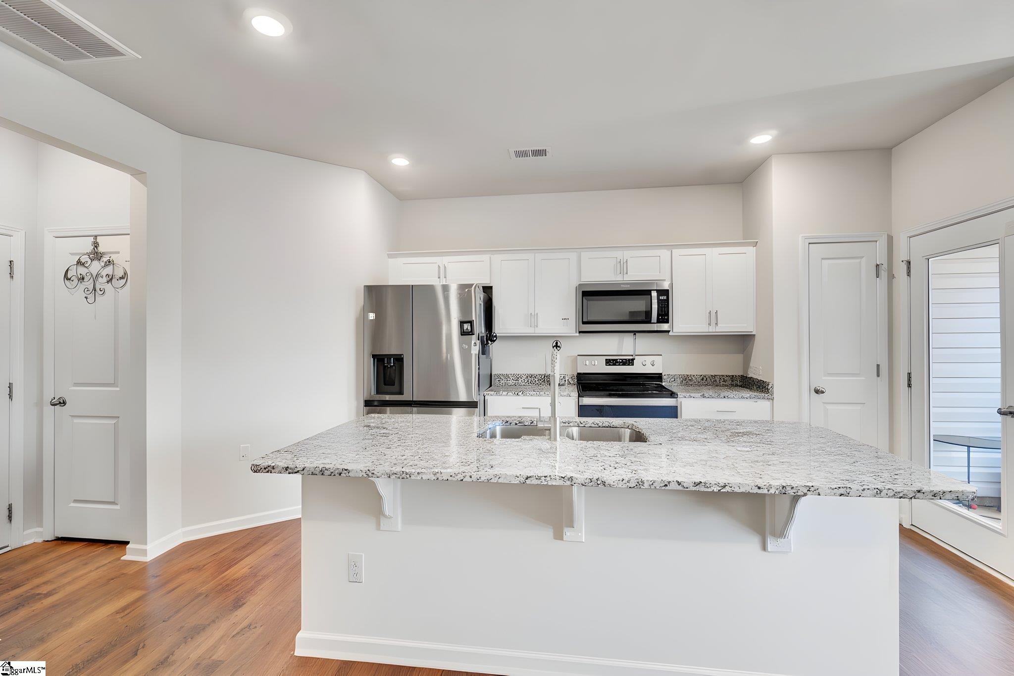 5 Sunriff Court