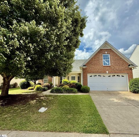 Photo of 616 W Farrell Drive, Woodruff, SC 29388 (MLS # 1571265)