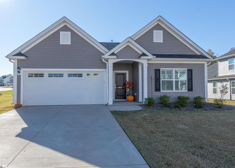 Photo of 4239 Winding Ridge Lane, Boiling Springs, SC 29316 (MLS # 1573718)