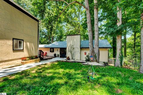 2152 Deloach Drive Anderson SC 29625