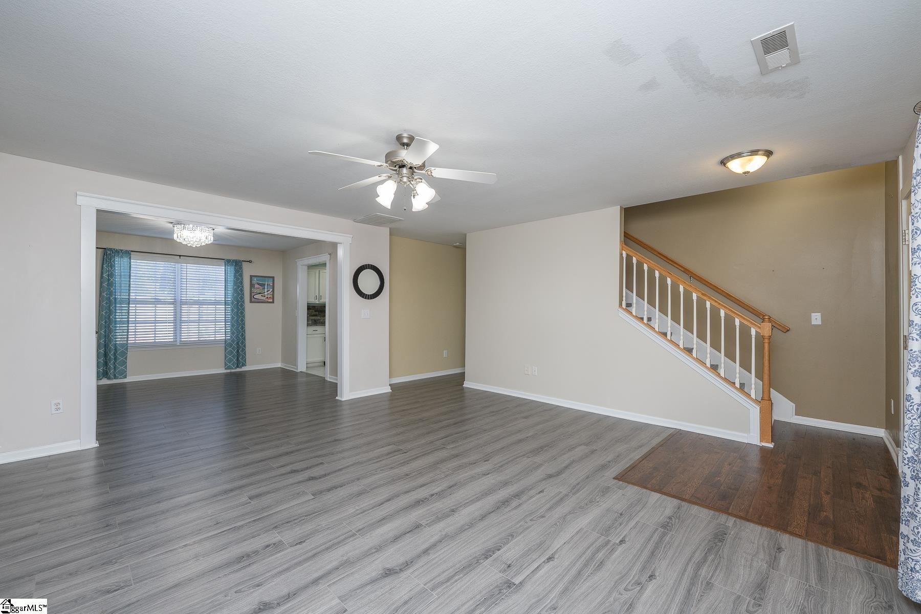 Easley, South Carolina 29642, United States, 4 Bedrooms Bedrooms, ,3 BathroomsBathrooms,Residential,Active,231729