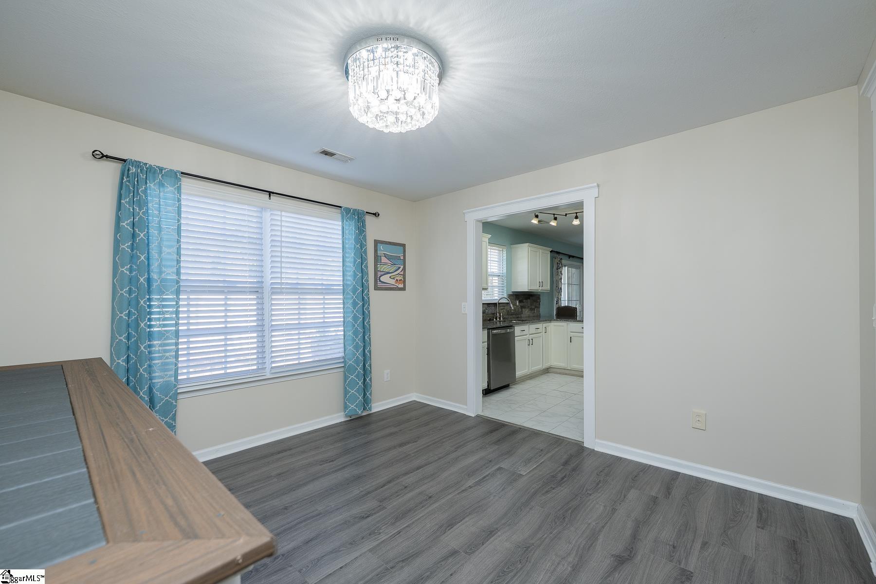 Easley, South Carolina 29642, United States, 4 Bedrooms Bedrooms, ,3 BathroomsBathrooms,Residential,Active,231729