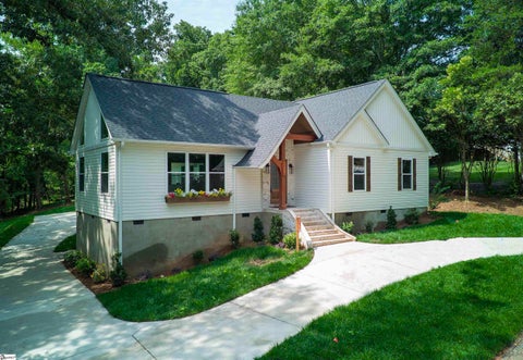 Photo of 34 Nora Drive, Greenville, SC 29609 (MLS # 1594008)