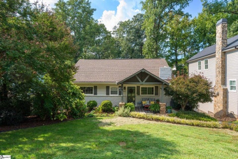 Photo of 220 Cammer Avenue, Greenville, SC 29605 (MLS # 1603180)