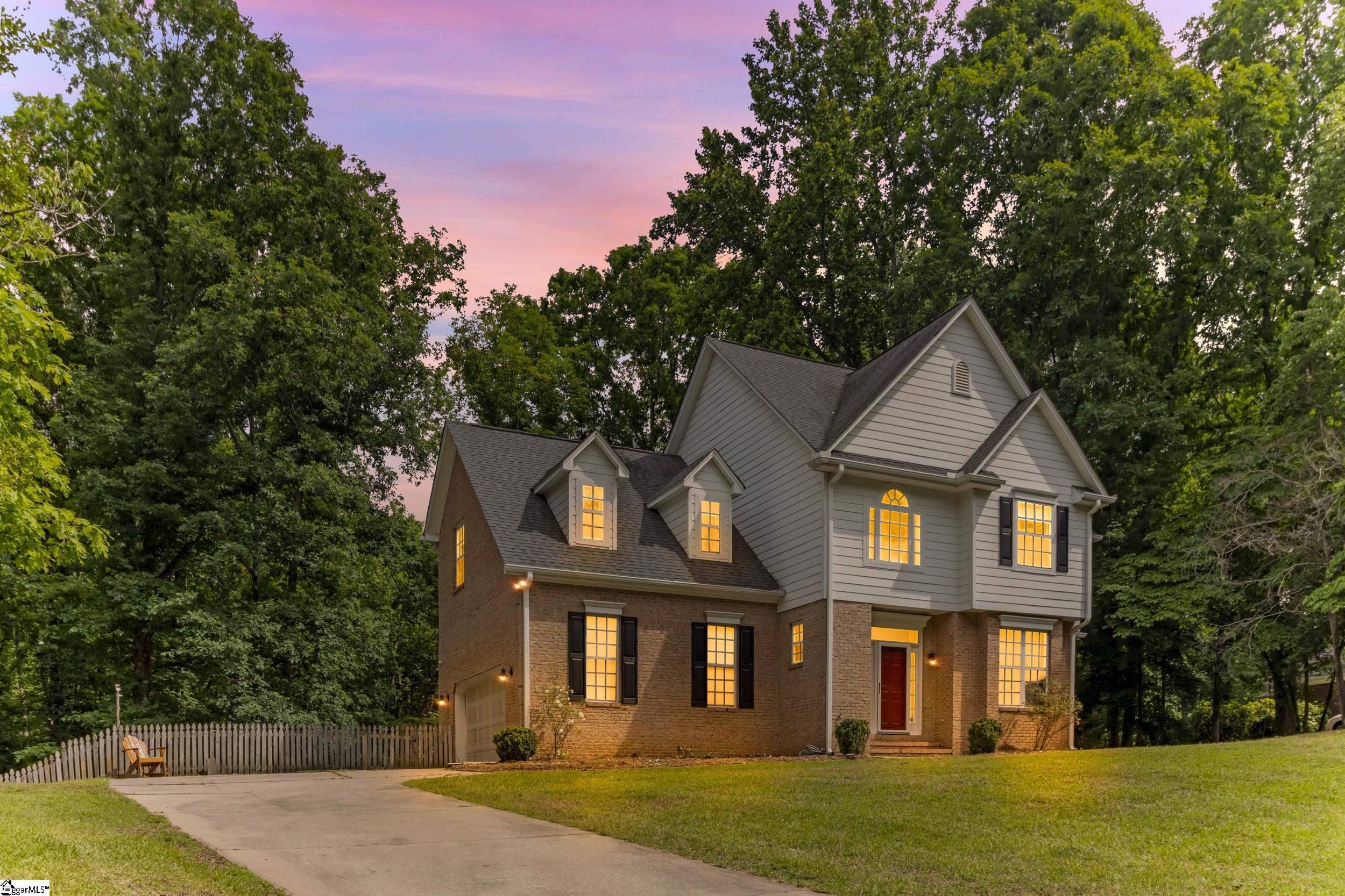 428 Winding Oak Drive