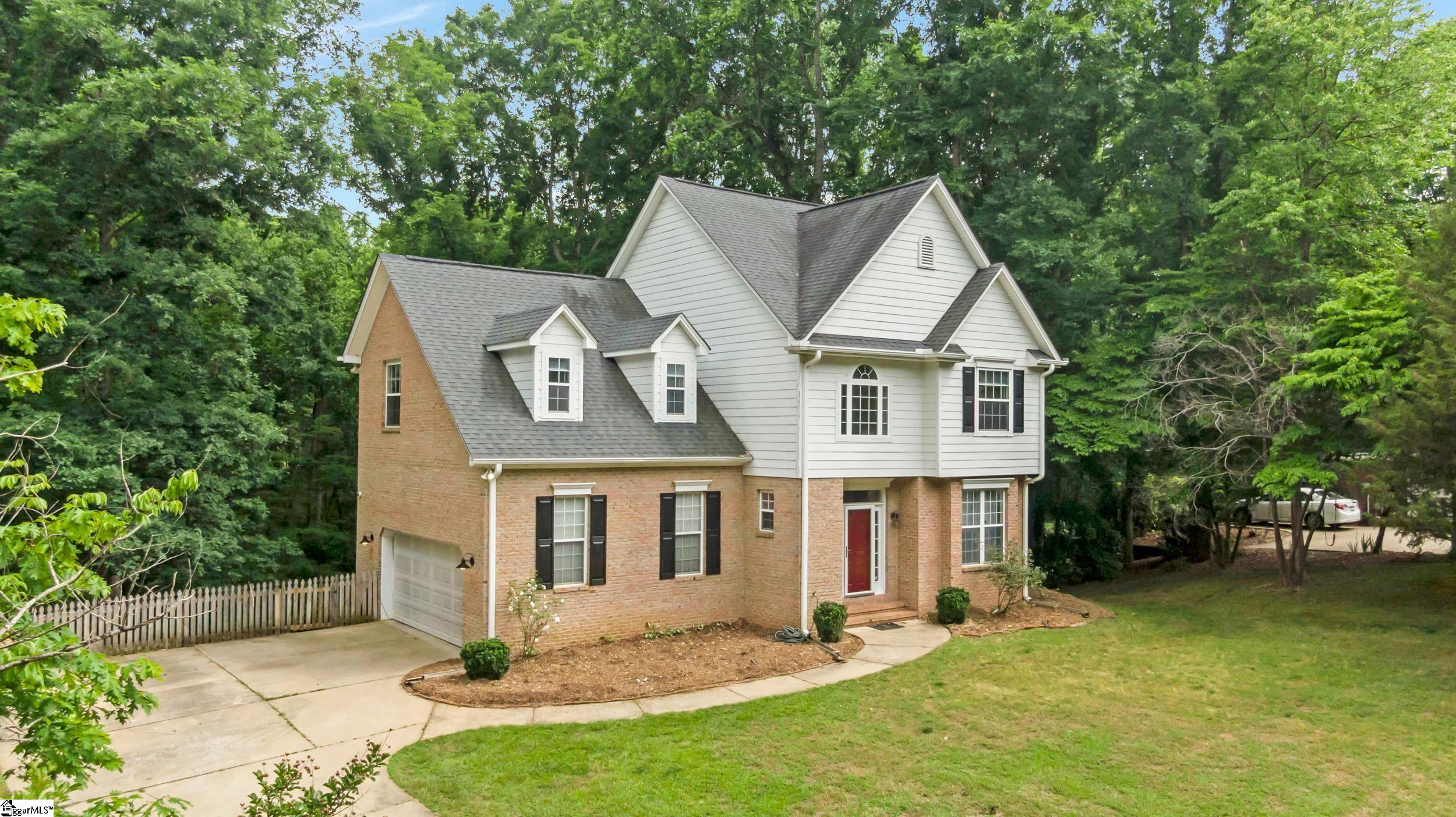 428 Winding Oak Drive