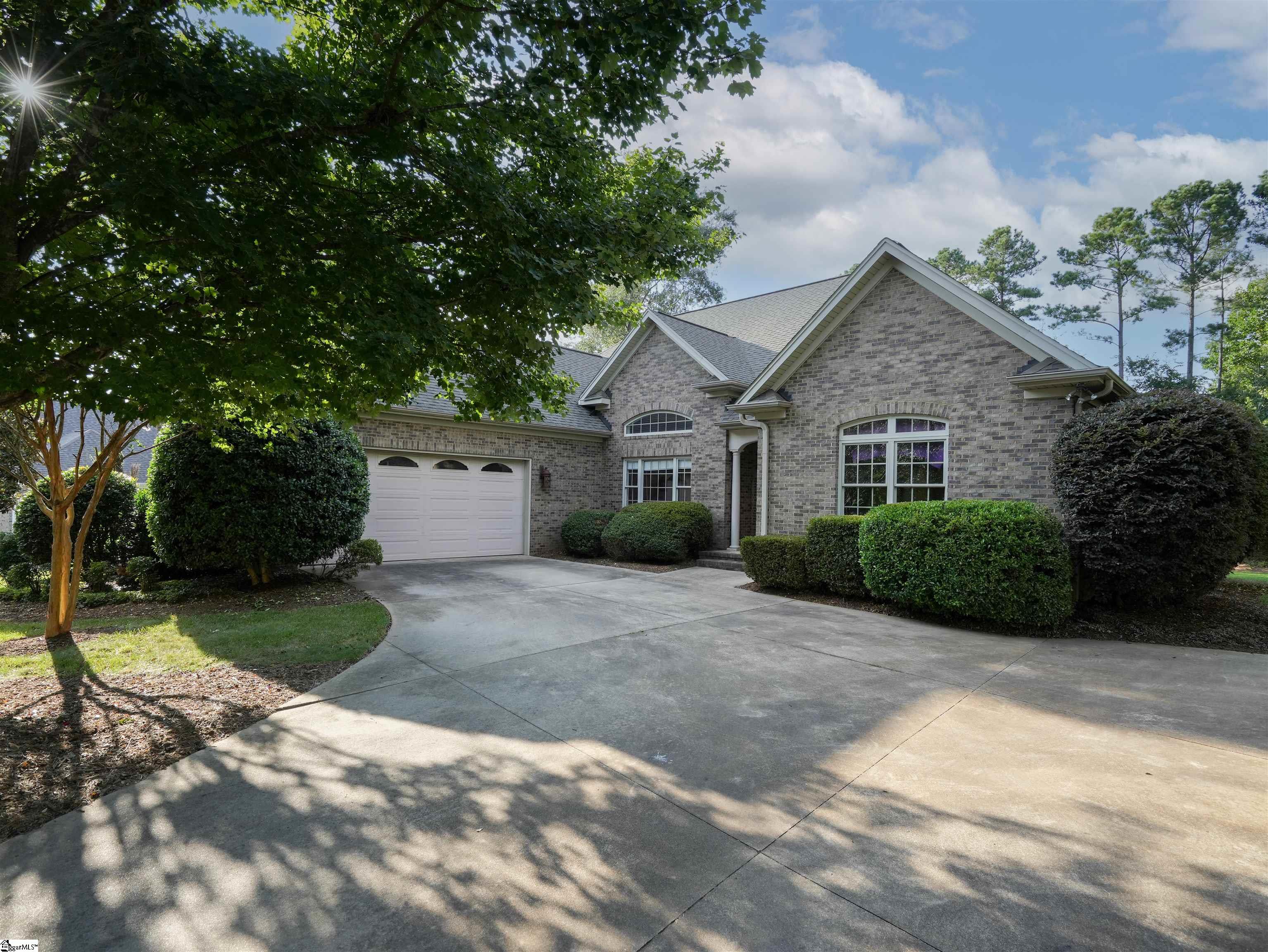 124 Bentwater Trail