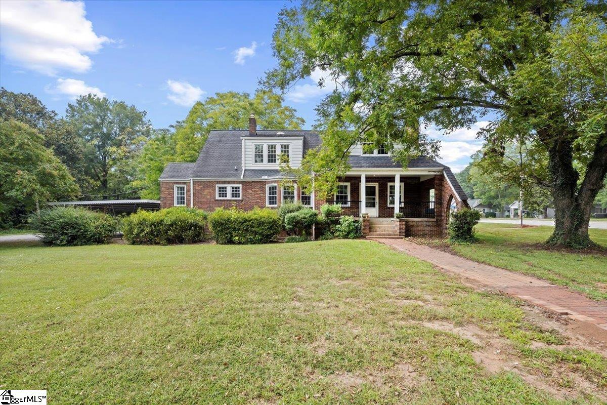 301 E Main Street