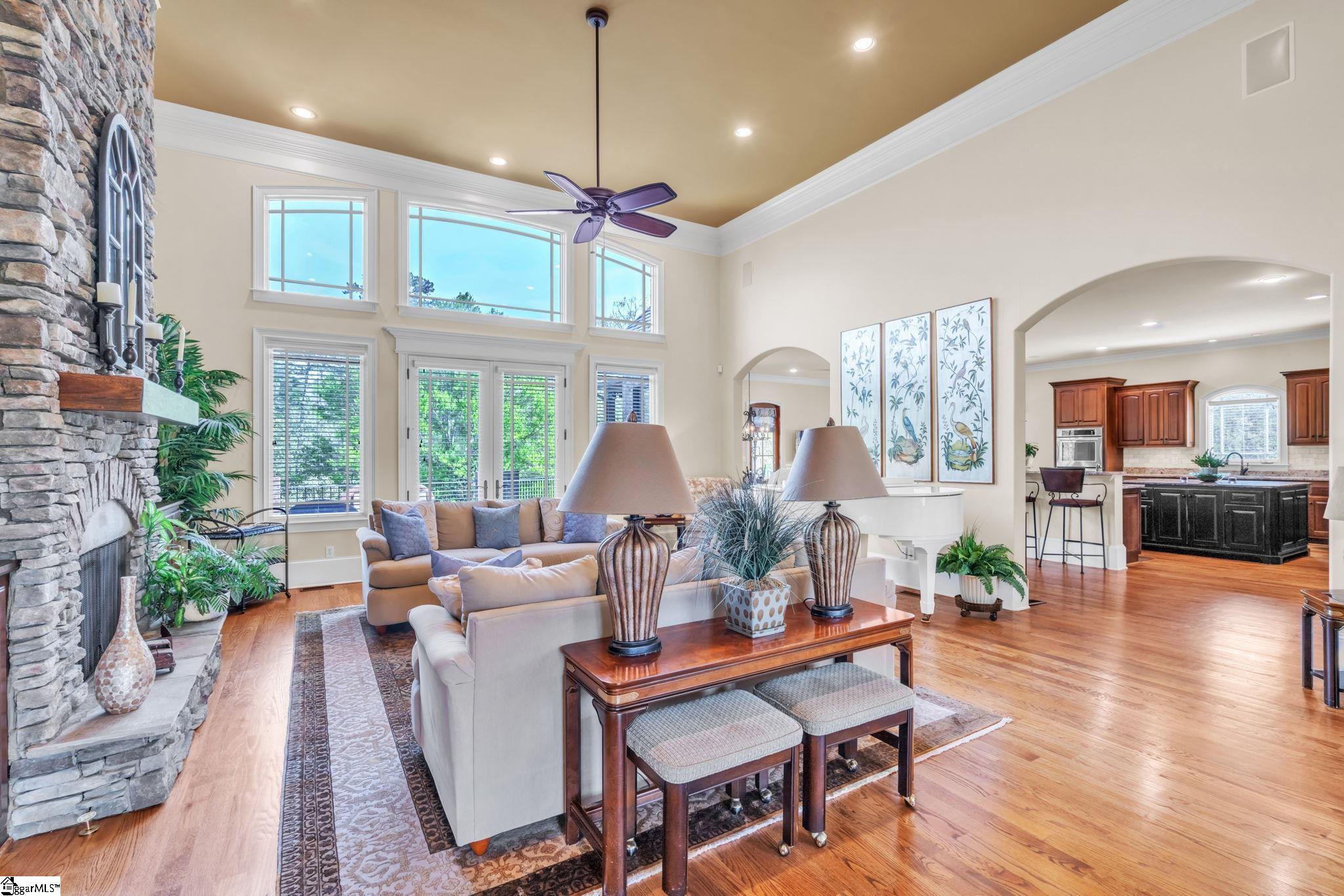 10 Great Lawn Drive