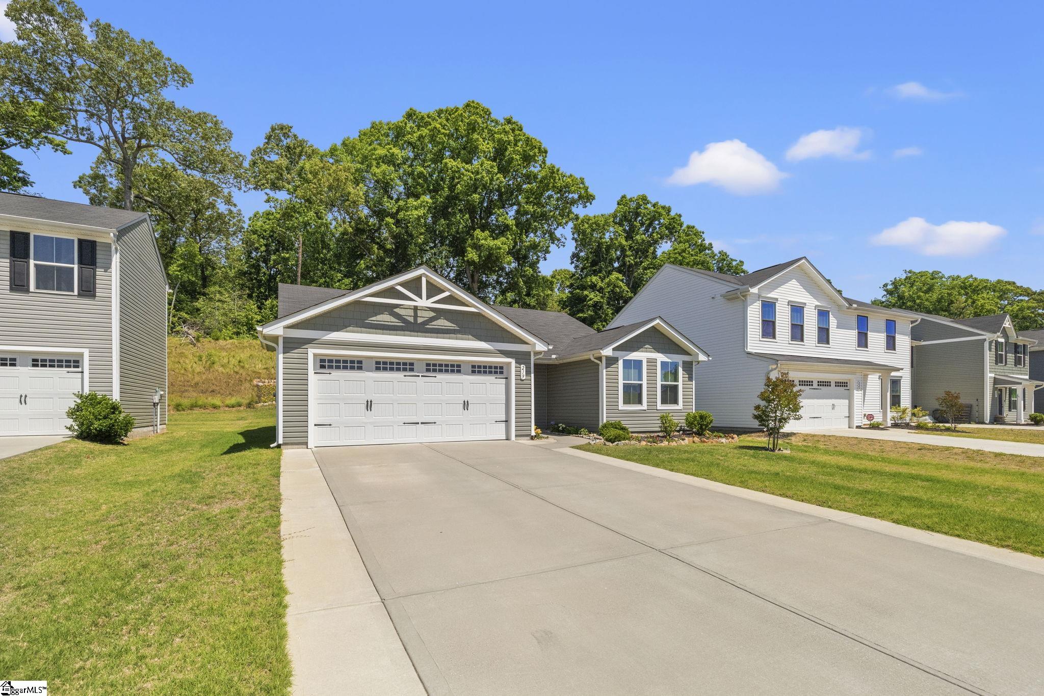 219 Lily Park Way