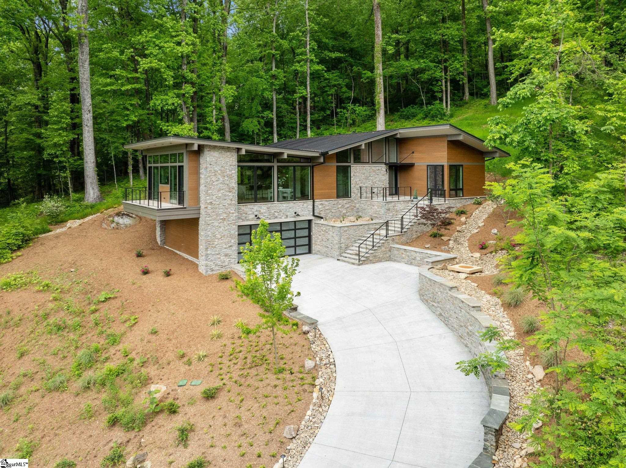 30 Windfaire Pass Court