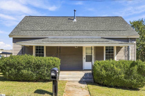 Photo of 105 S 6th Street, Easley, SC 29640 (MLS # 1606803)