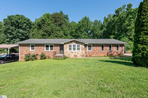 Photo of 200 Echo Circle, Easley, SC 29642 (MLS # 1594761)