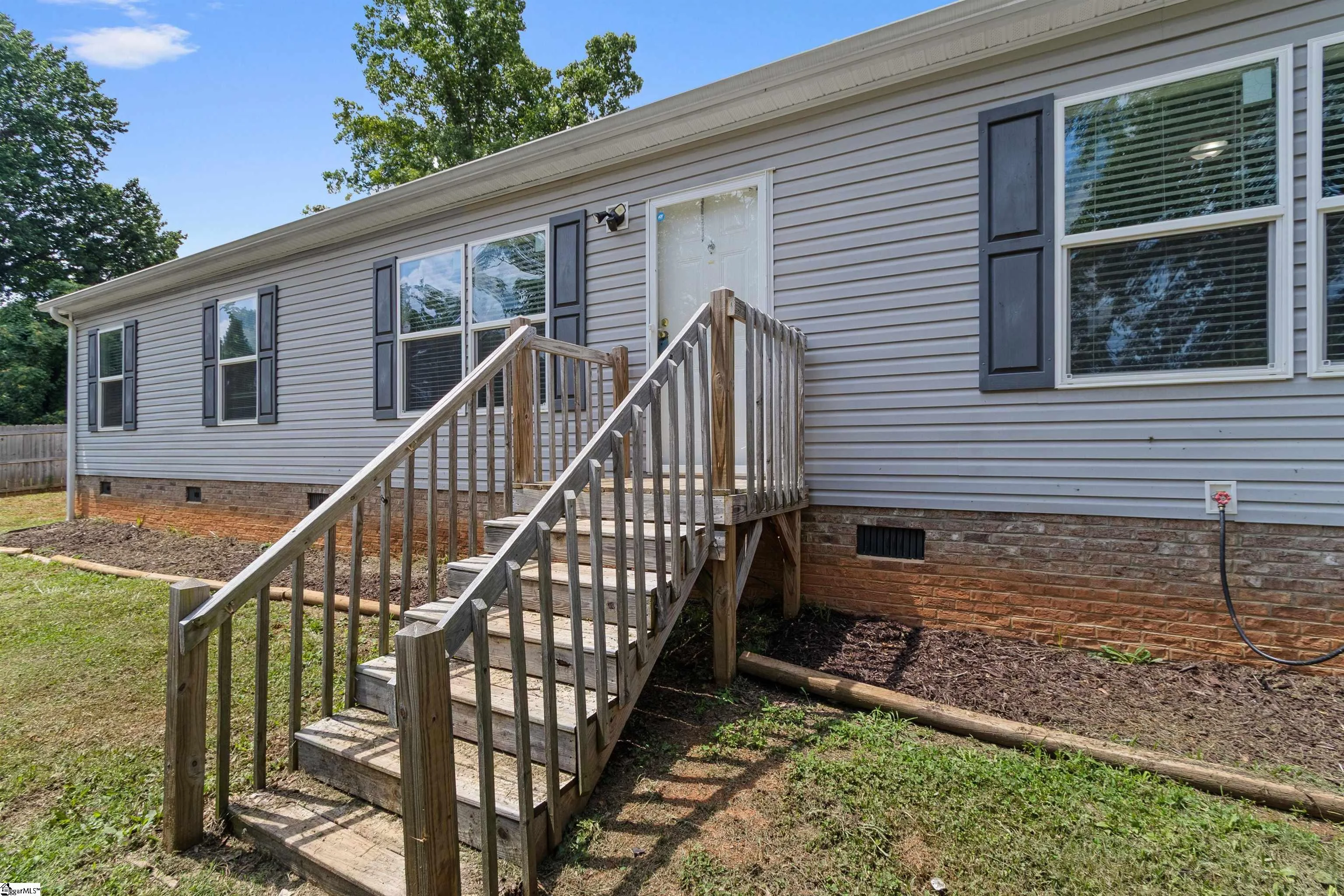 50 Old School House Road, Mayo, SC, 29368