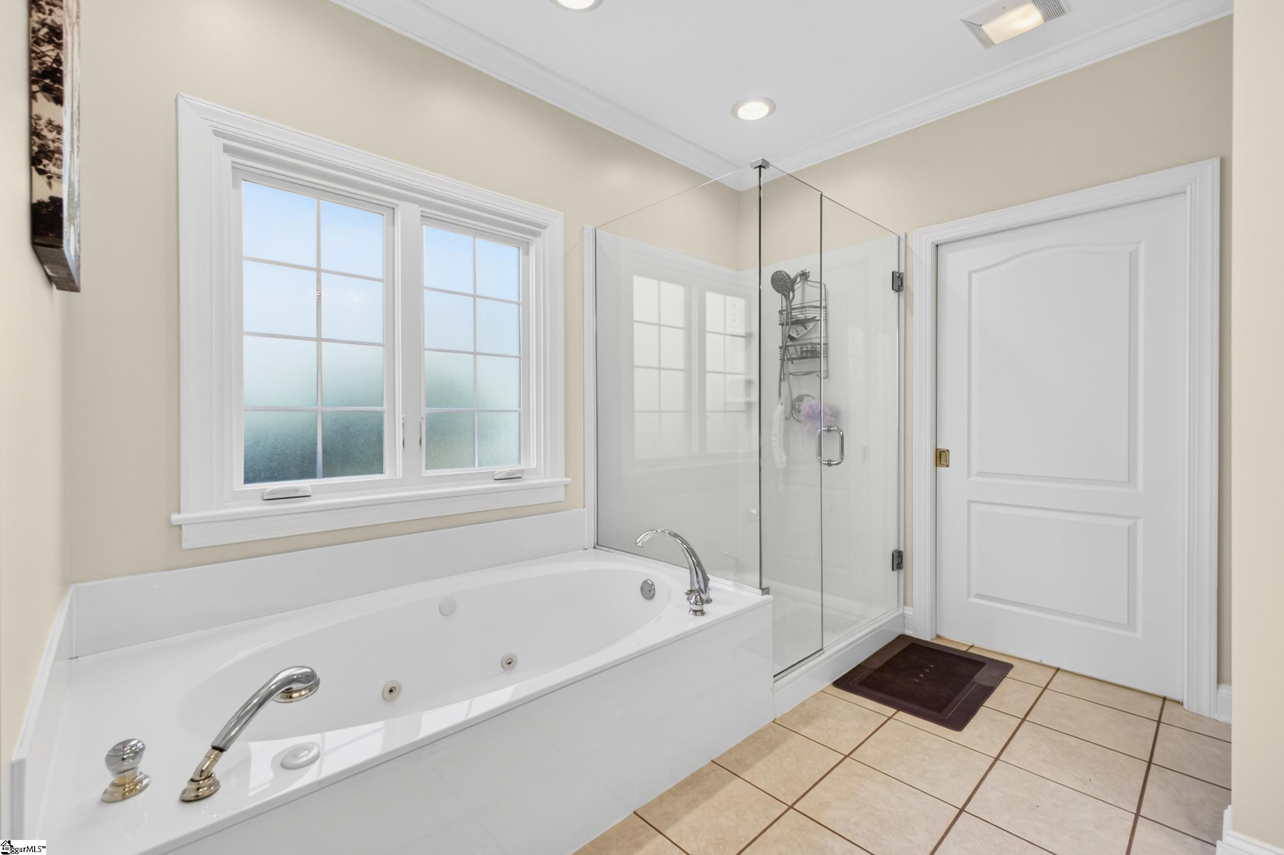 Easley, South Carolina, 29642, United States, 6 Bedrooms Bedrooms, ,6 BathroomsBathrooms,Residential,Active,2041566