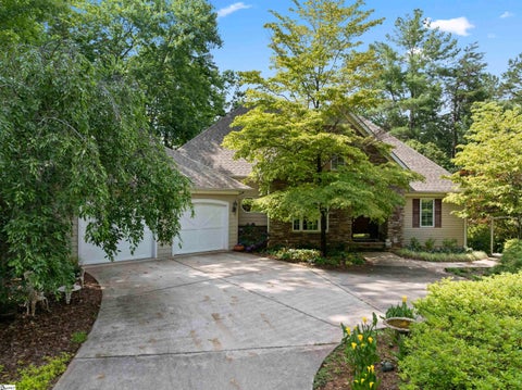 Photo of 234 Bay View Drive, Salem, SC 29676 (MLS # 1600918)