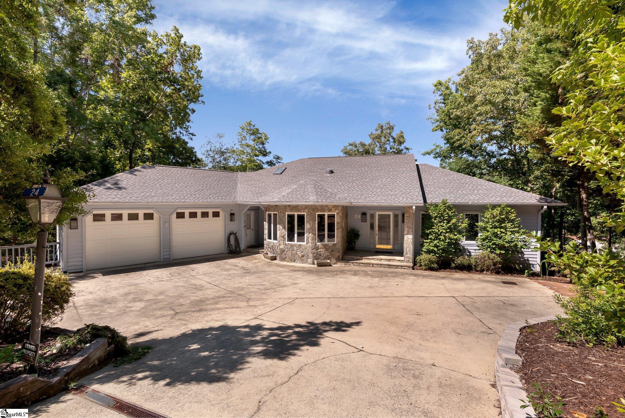 24 Lighthouse Way Drive