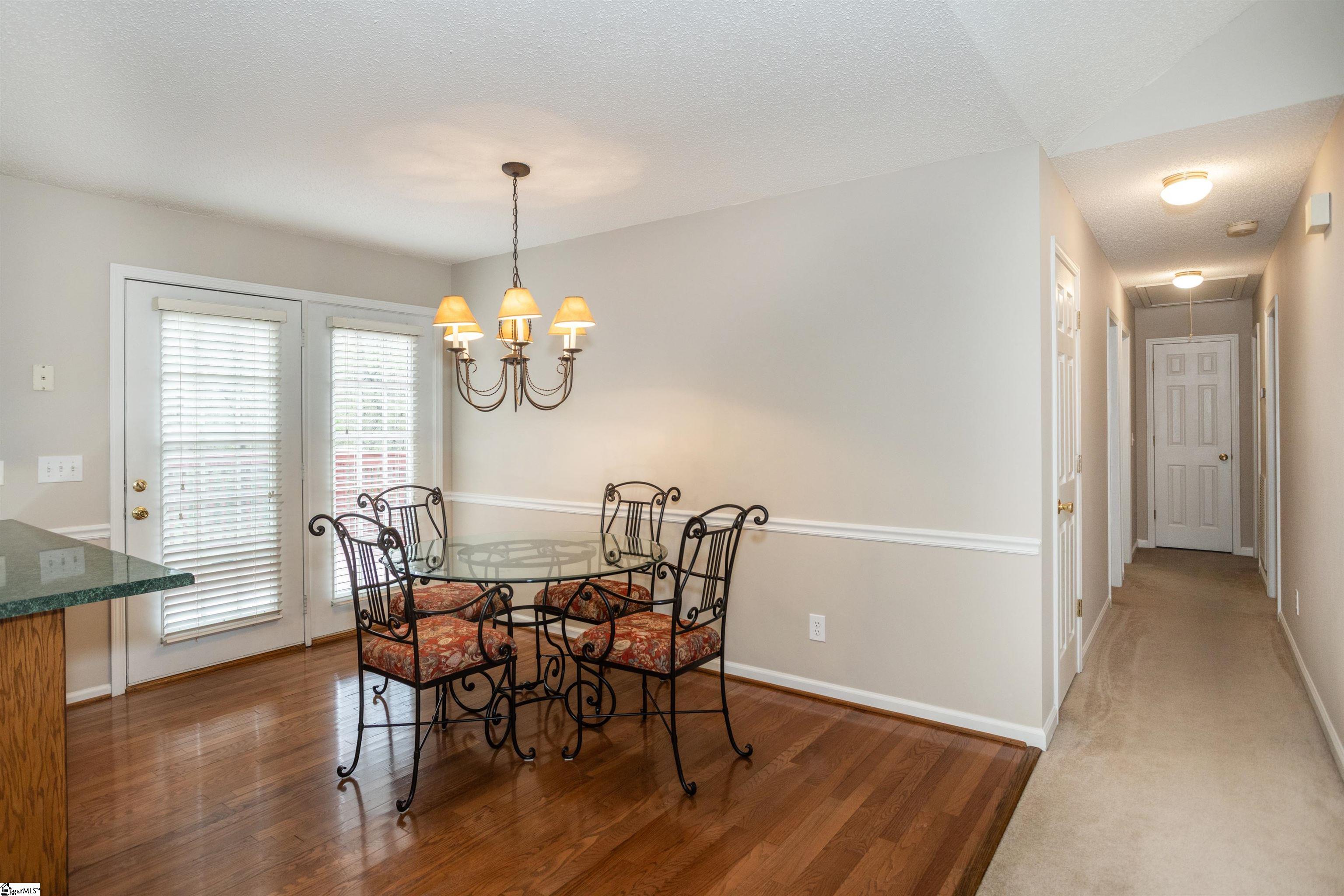 Greer, South Carolina 29651, United States, 3 Bedrooms Bedrooms, ,2 BathroomsBathrooms,Residential,Contingent,102918