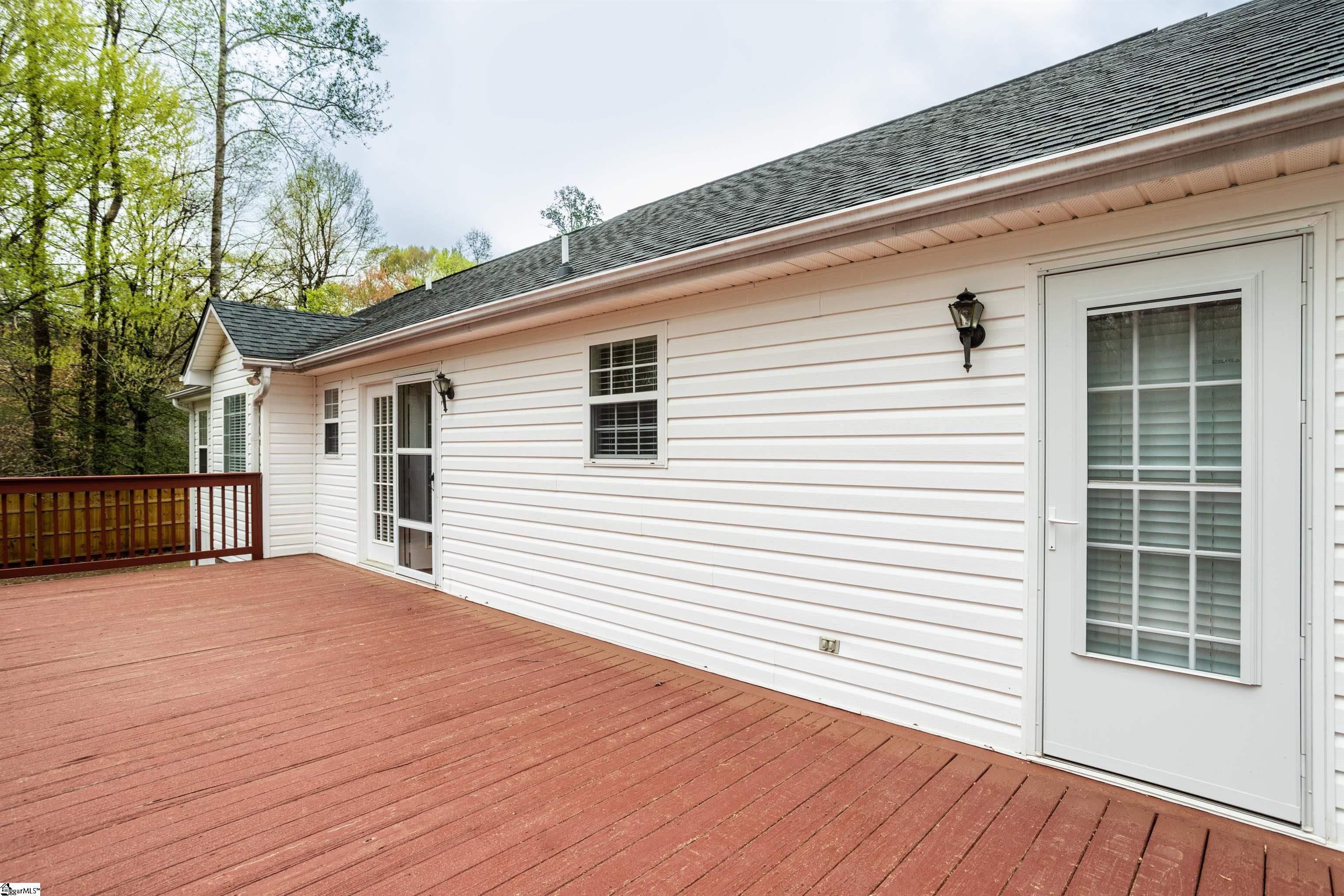 Greer, South Carolina 29651, United States, 3 Bedrooms Bedrooms, ,2 BathroomsBathrooms,Residential,Contingent,102918