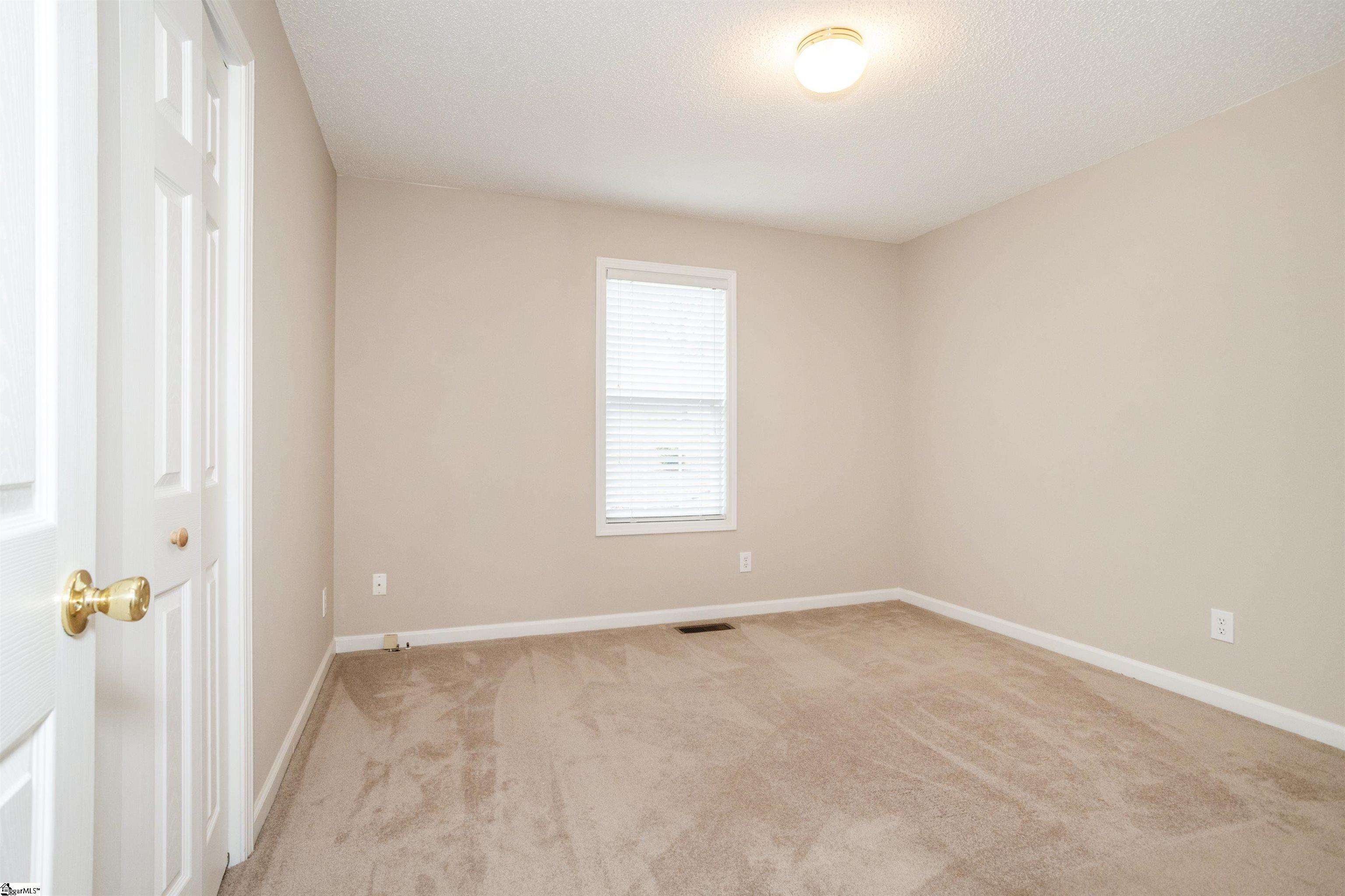 Greer, South Carolina 29651, United States, 3 Bedrooms Bedrooms, ,2 BathroomsBathrooms,Residential,Contingent,102918