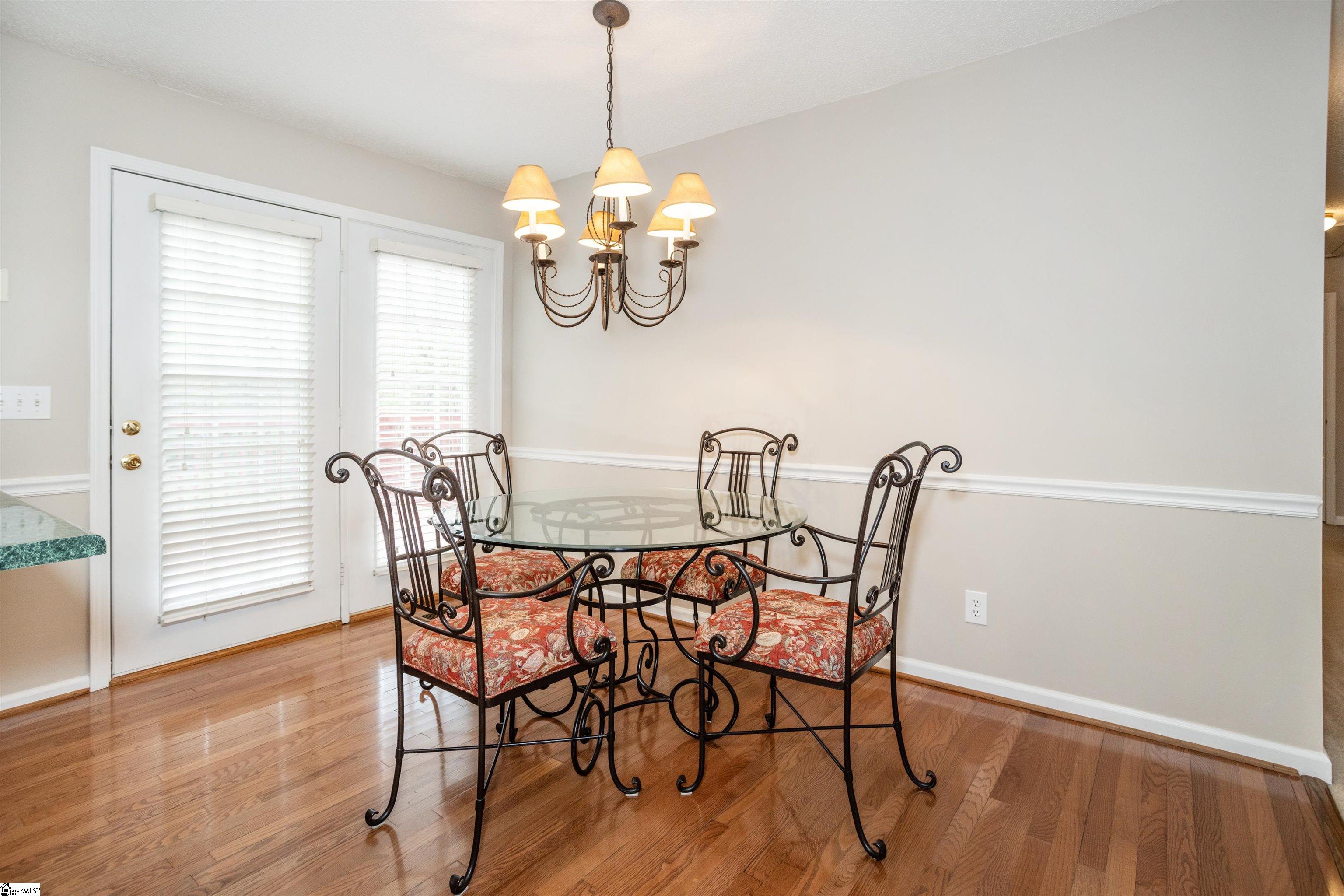 Greer, South Carolina 29651, United States, 3 Bedrooms Bedrooms, ,2 BathroomsBathrooms,Residential,Contingent,102918